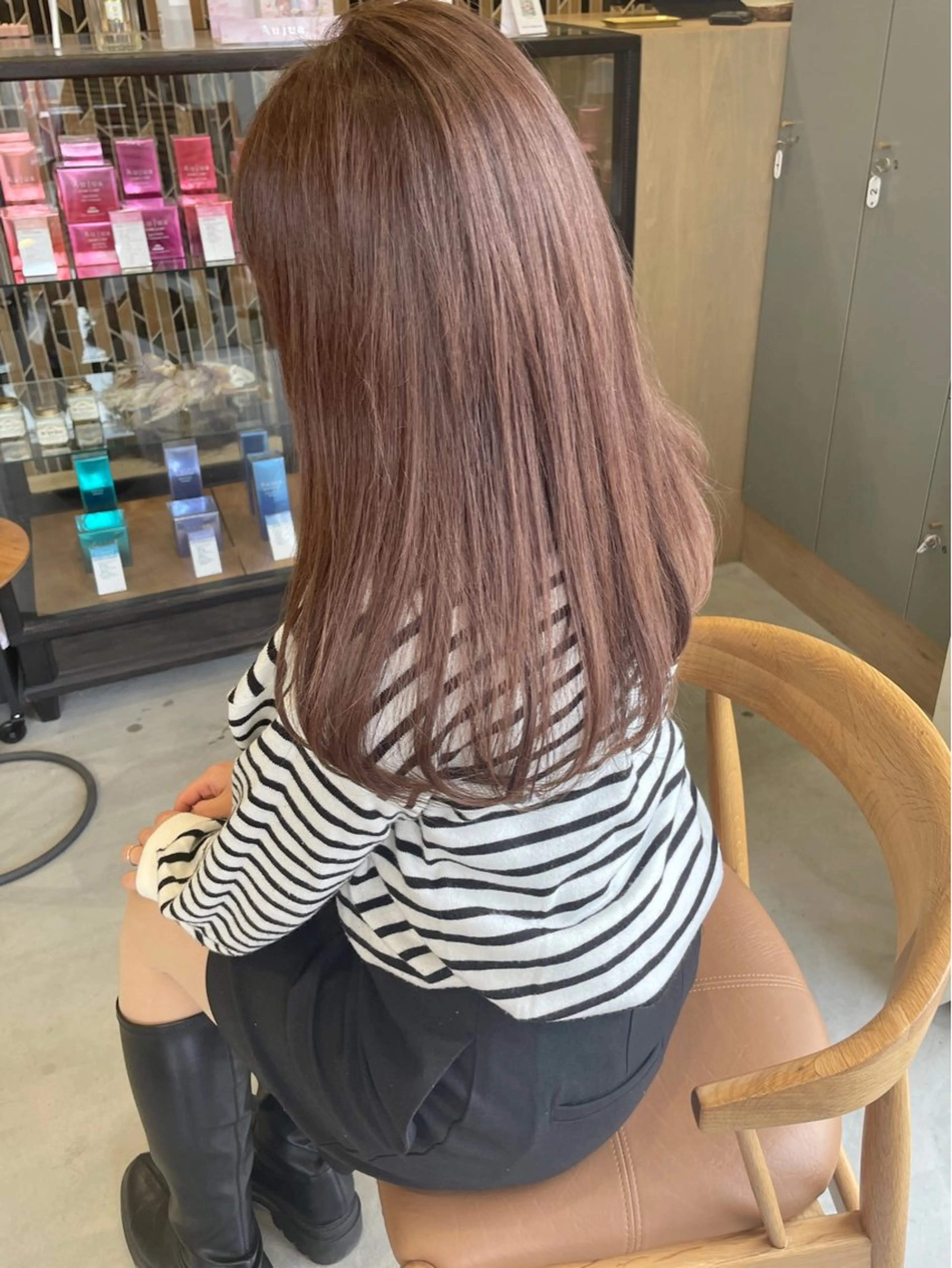 セミロング カラー ベージュカラー ブリーチ ダブルカラー ラベンダーカラー ブリーチなしカラー ヘアカラー トリートメント Tim【ティム】所属・ヘアセット大募集 ˗ˋˏairiˎˊ˗のヘアスタイル
