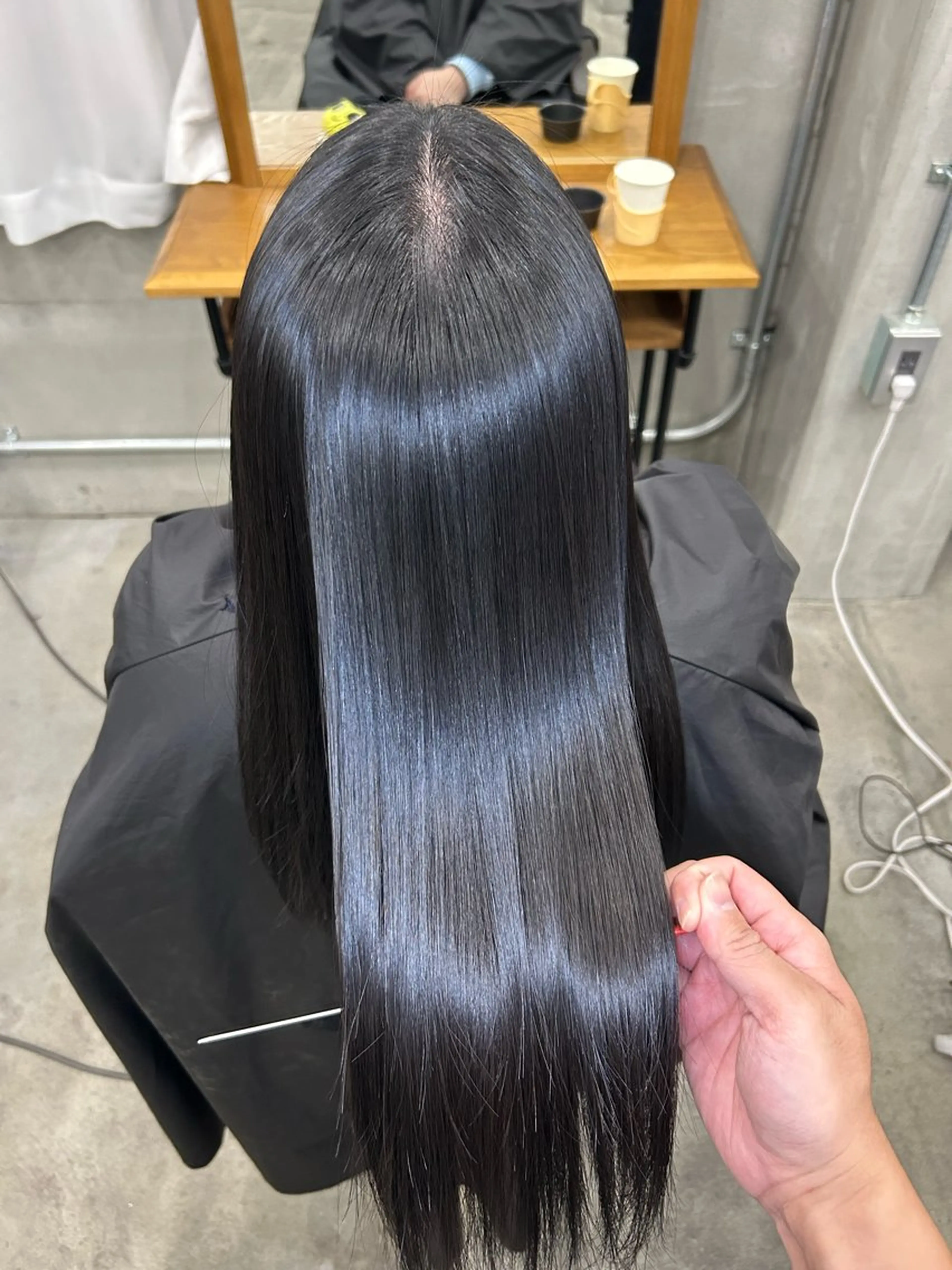 ⭐️うるツヤ縮毛矯正or髪質改善ストレート（撮影モデル）⭐️の写真