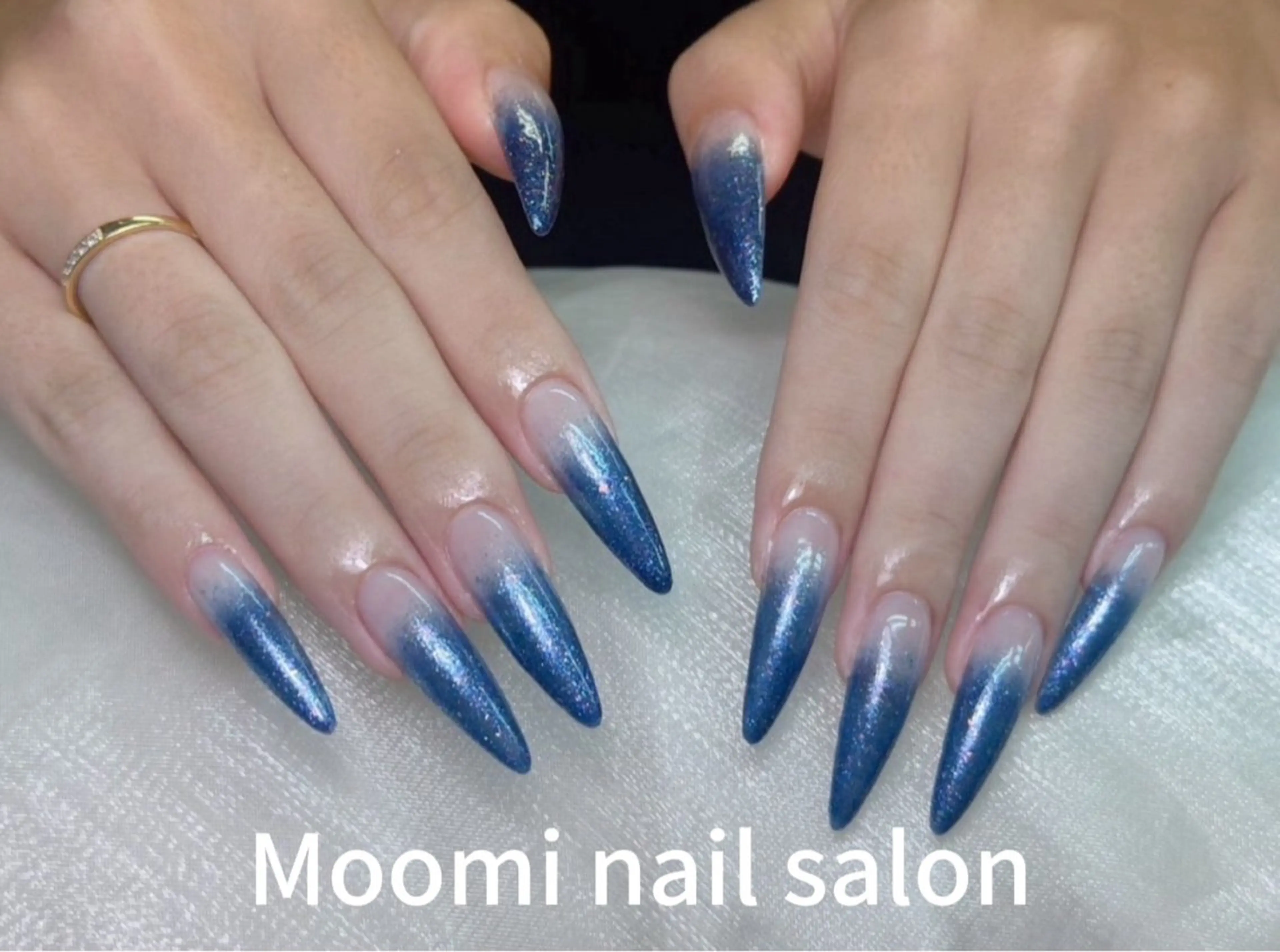 ロング ハンドネイル Moomi あずりのネイルデザイン