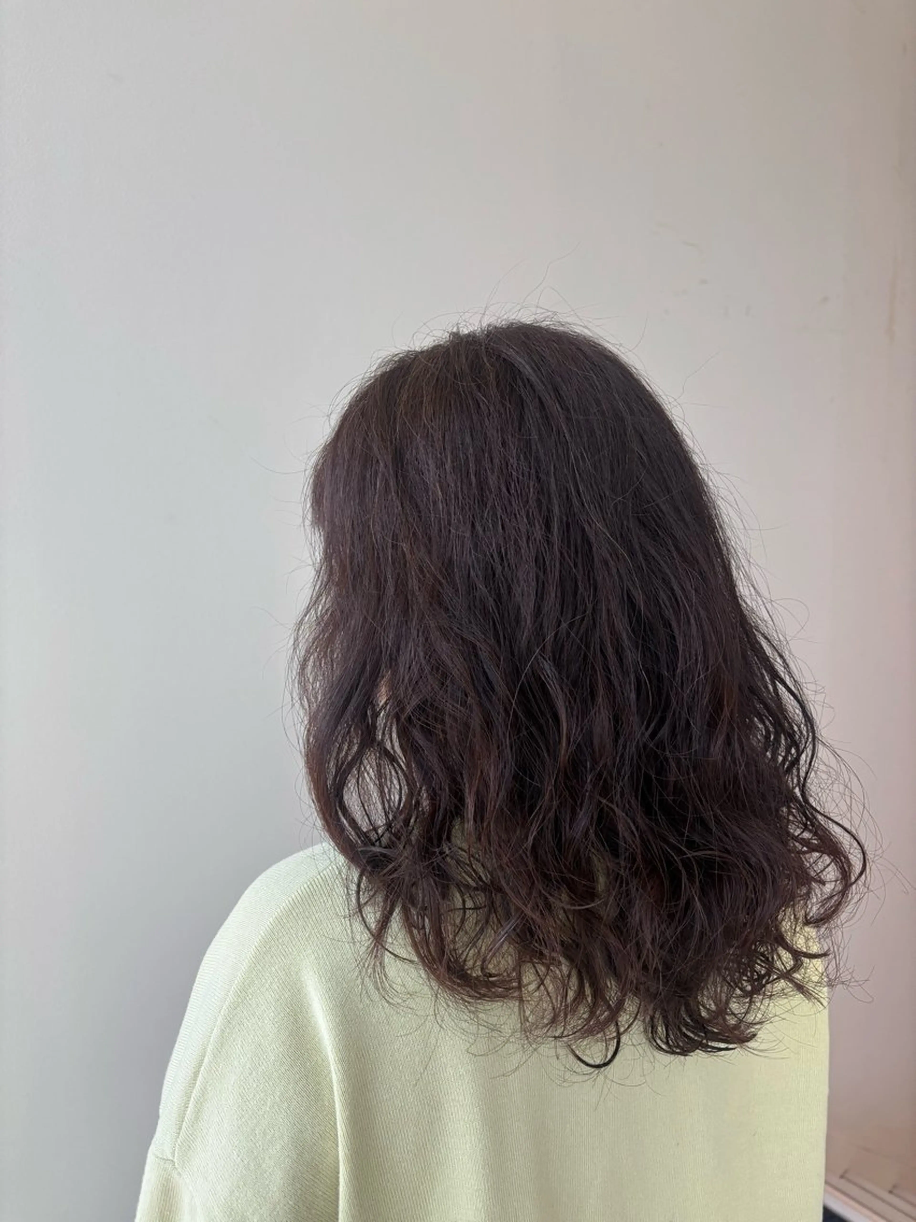 ミディアム パーマ 堀 ゆきみのヘアスタイル