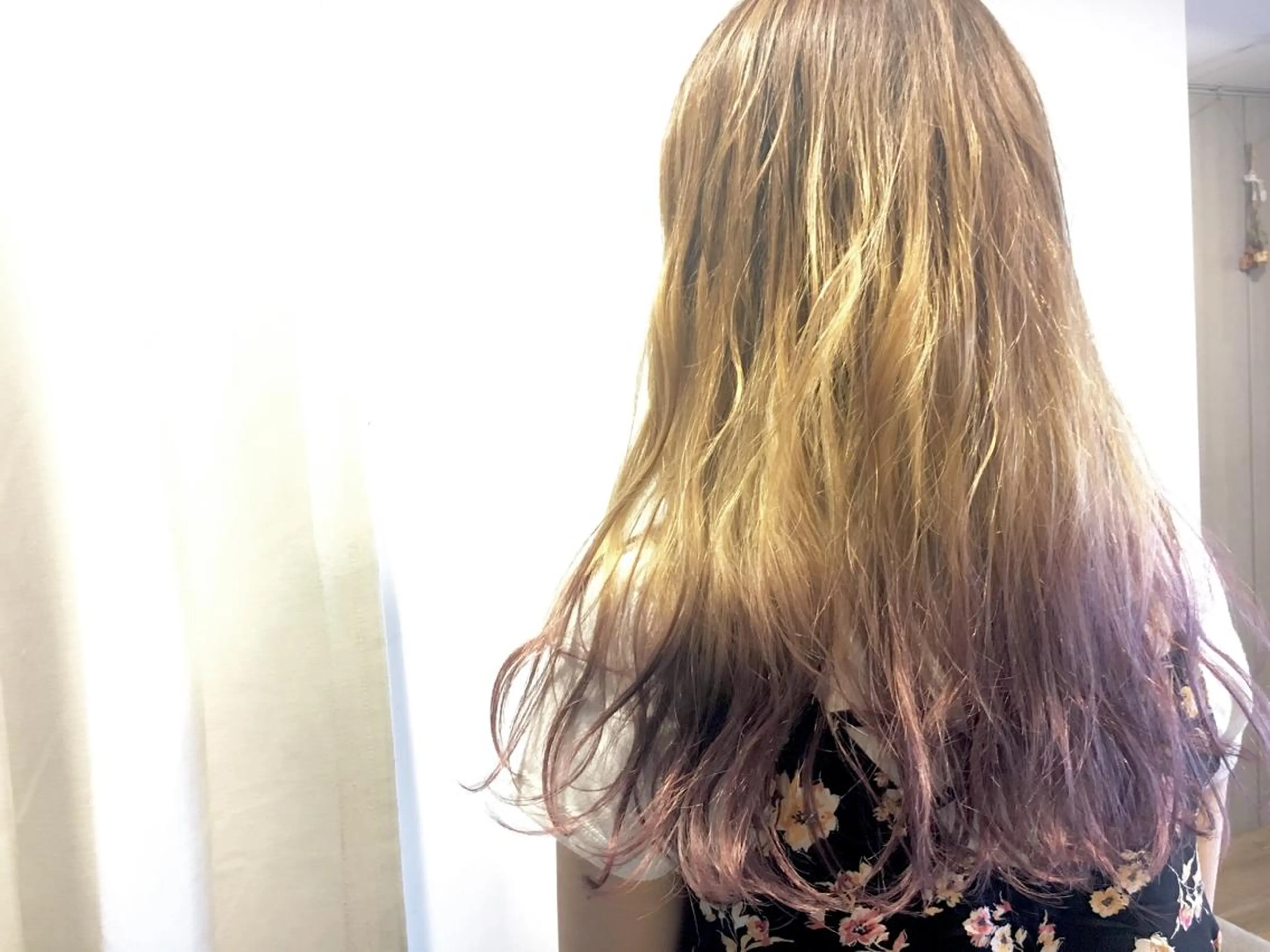 ロング カラー デザインカラー グラデーションカラー 半個室女性salon 🩰Natsumiのヘアスタイル