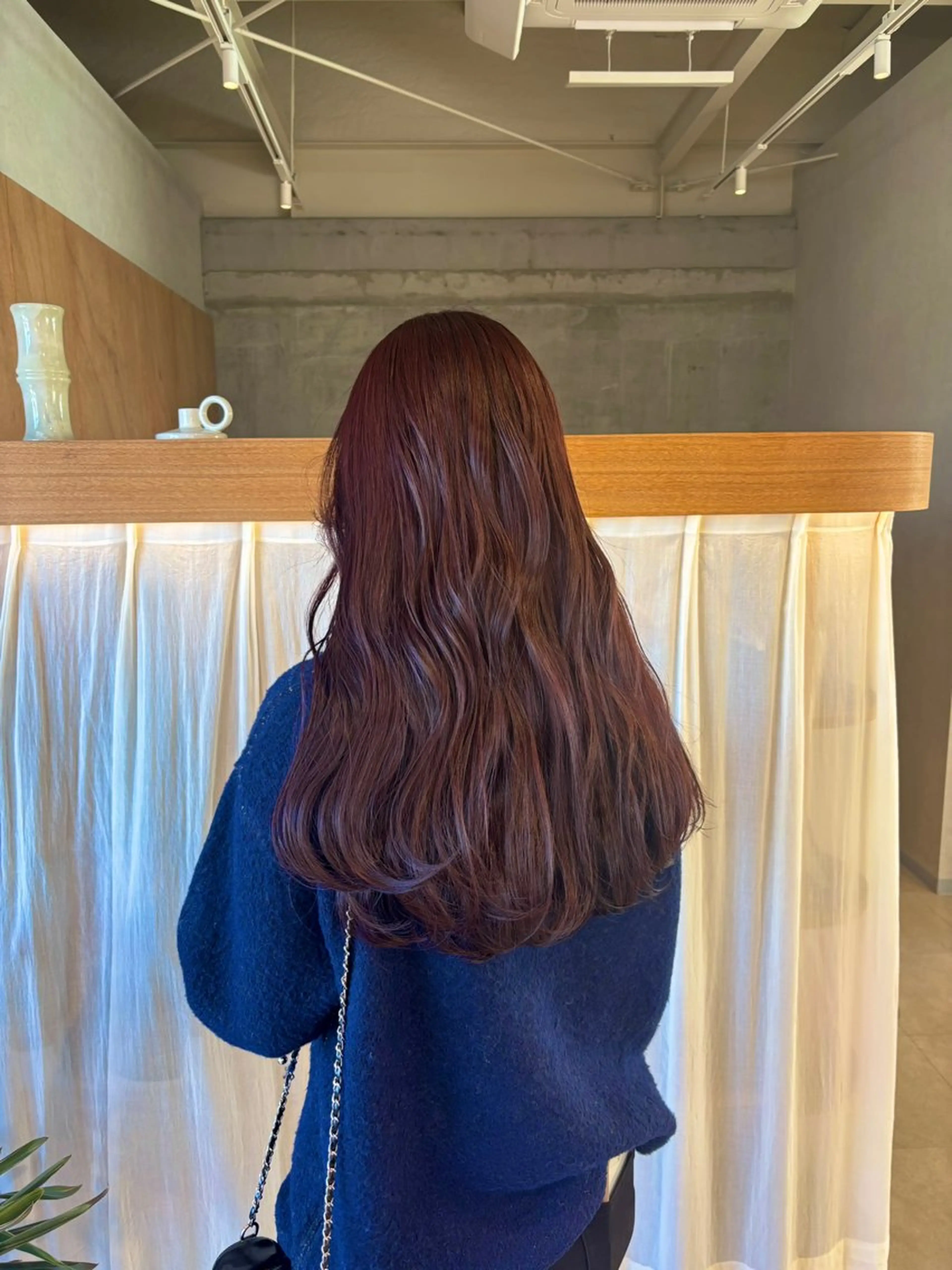 ロング カット ヘアカラー トリートメント 土屋 愛海のヘアスタイル