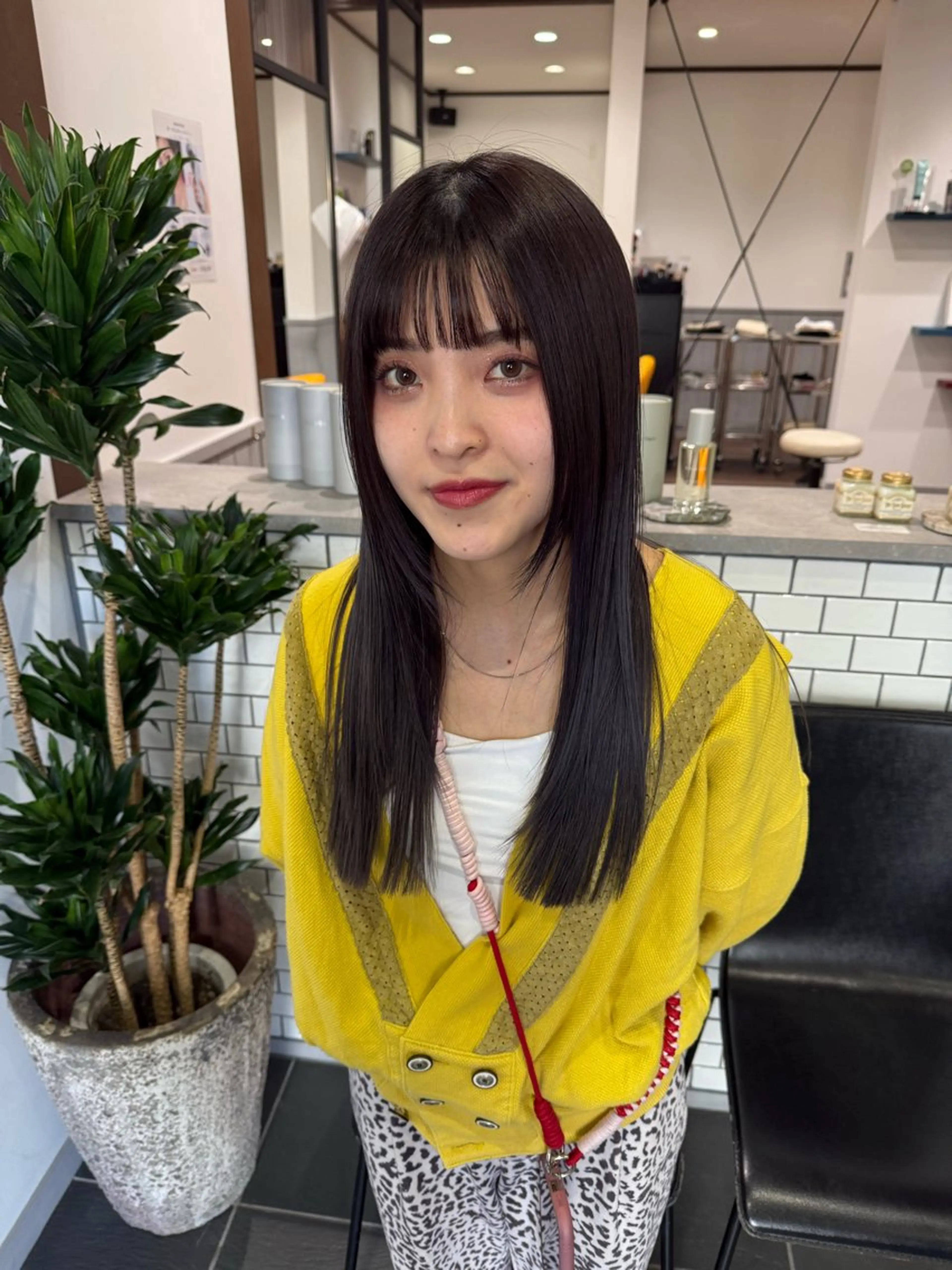 つやっとロングカットの写真