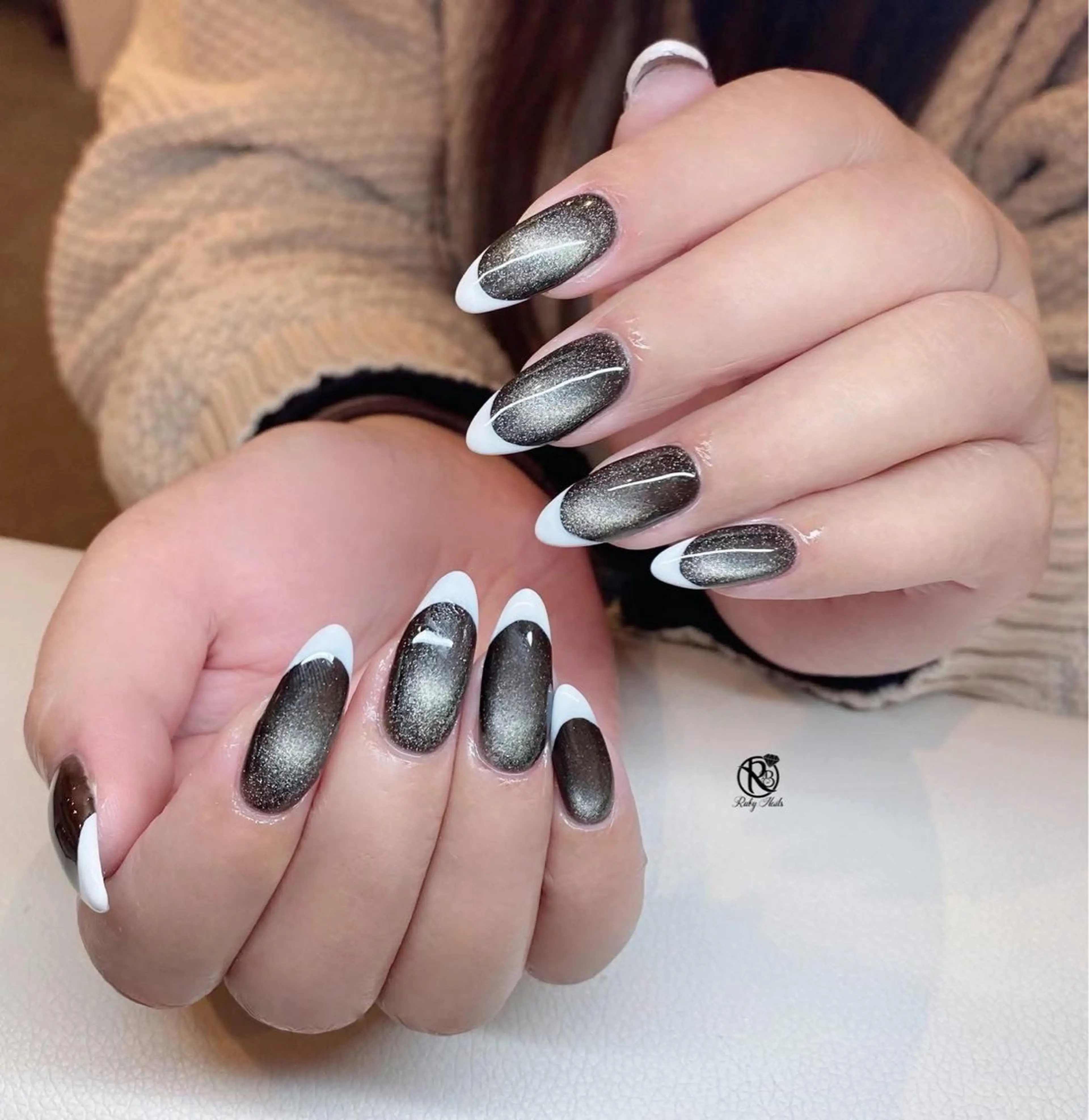 セミロング ZIN RUBYNAILのネイルデザイン