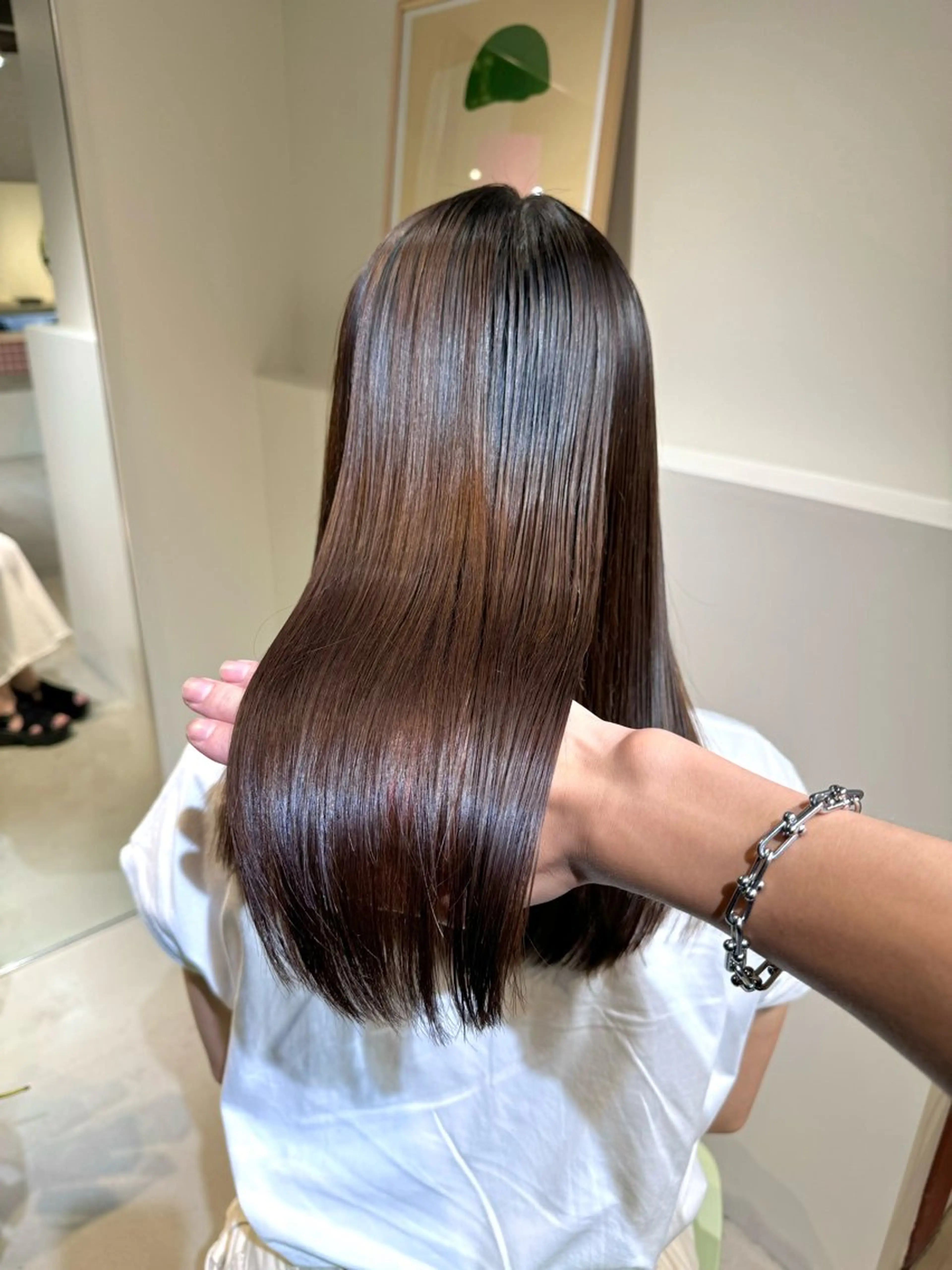 セミロング アッシュ ボブ 髪質改善 レイヤーカット 縮毛矯正 eto所属・髪質改善スペシャリス ト長尾勇弥/梅田中津のヘアスタイル