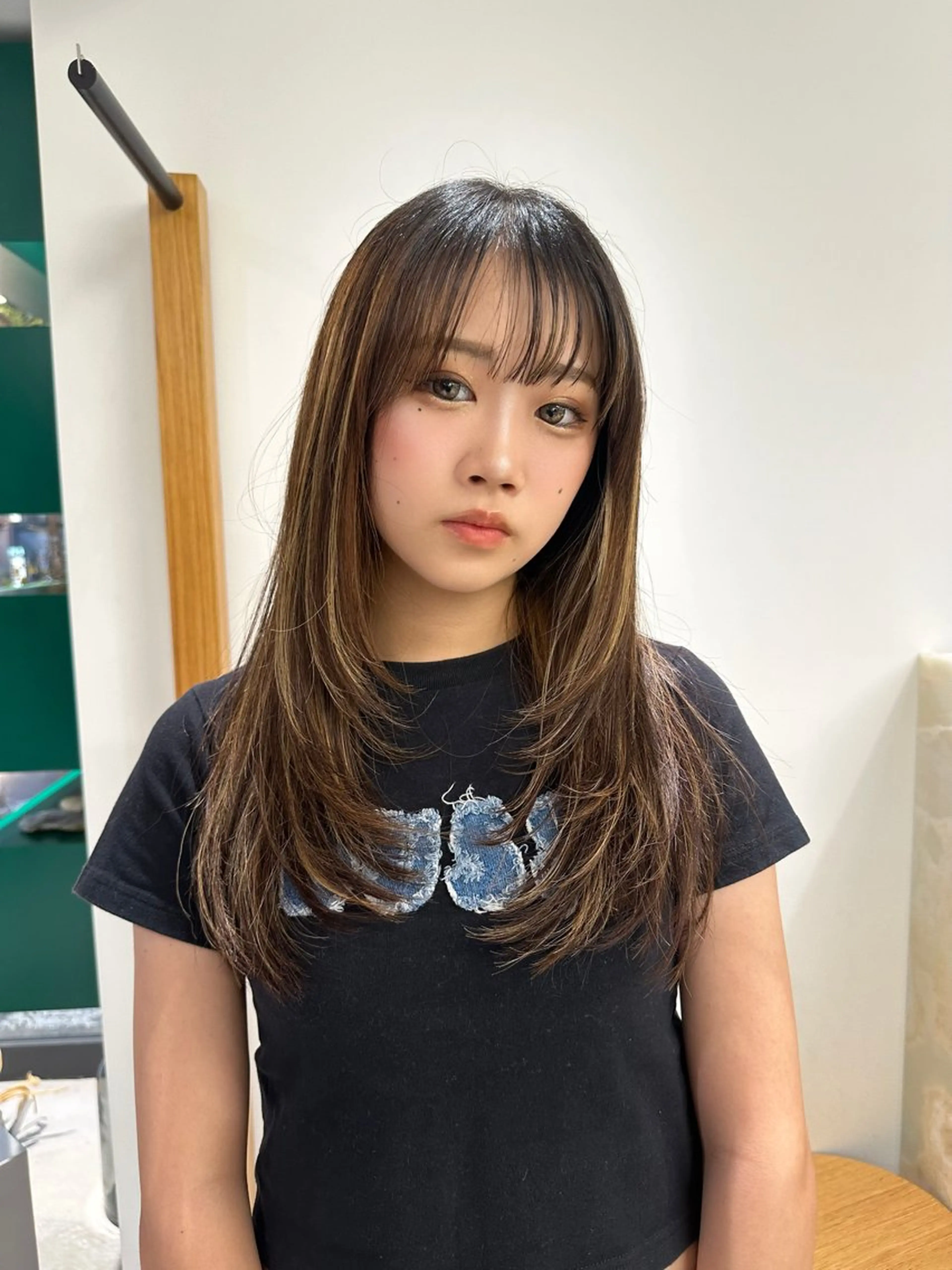 ロング レイヤーカット 似合わせカット カット M所属・ハイトーン/透け感 カラー🎀真香のヘアスタイル
