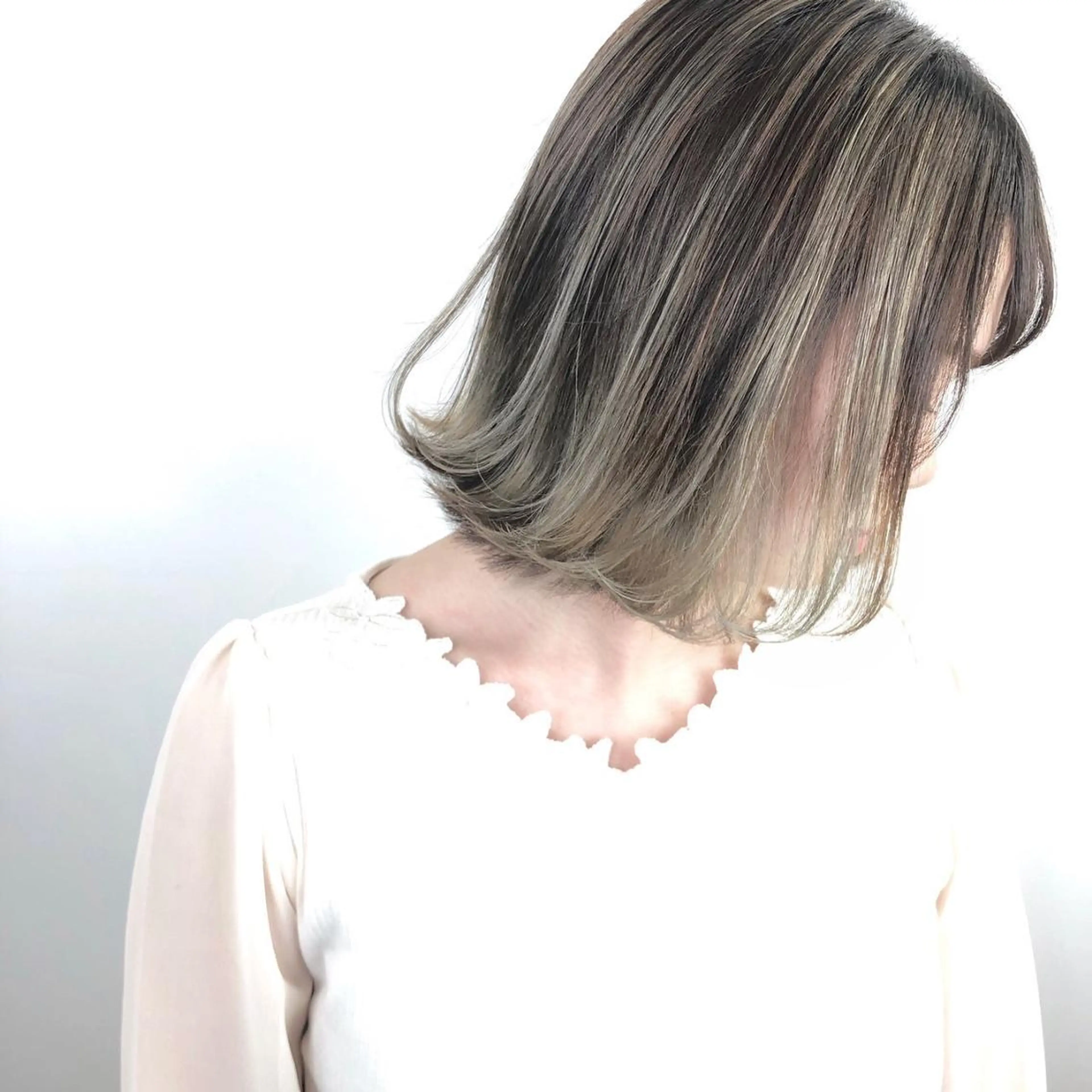 カラー ミディアム 🎊ルービック 京橋店💛のヘアスタイル