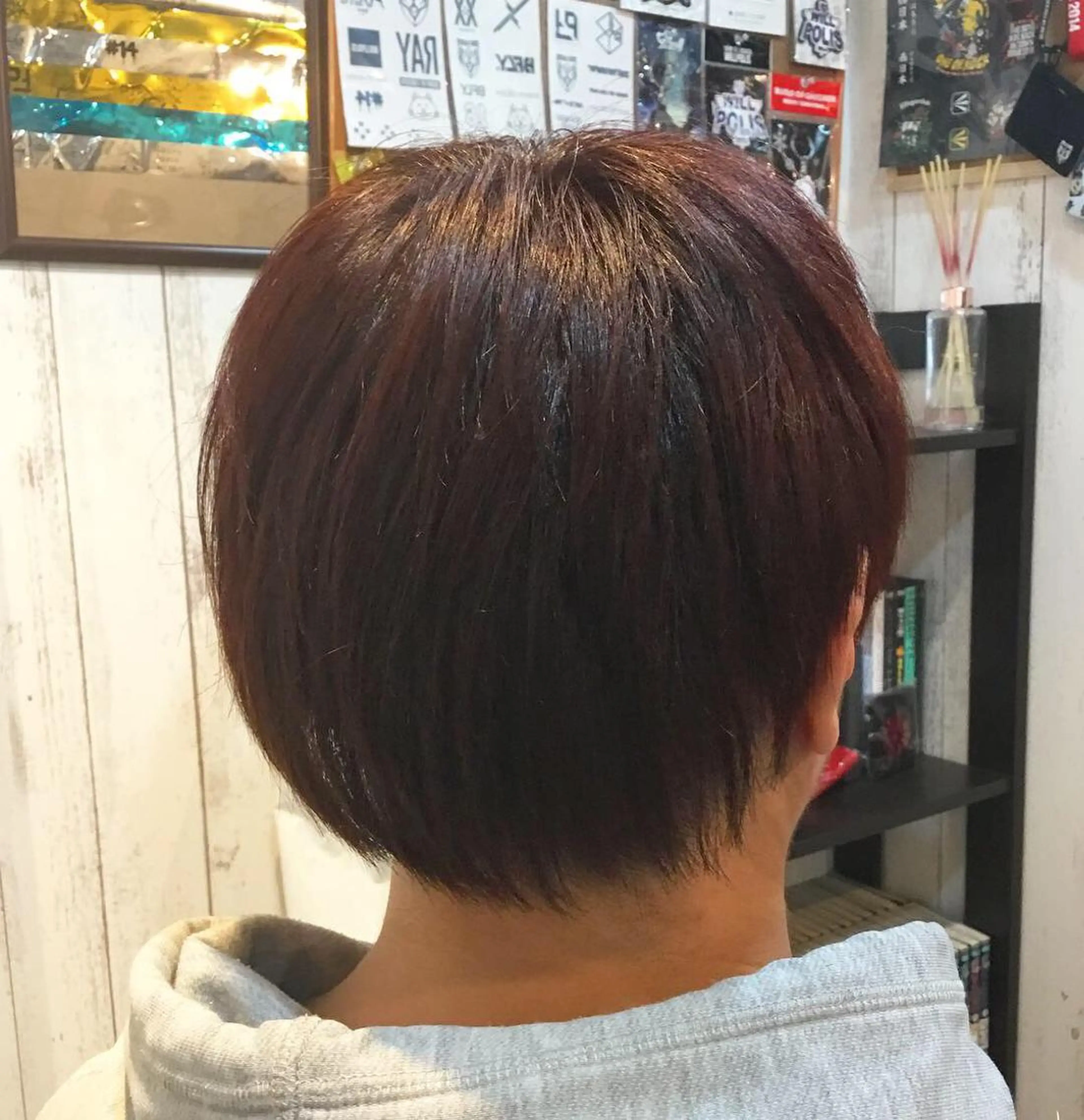 ショート カラー 金崎 新吾のヘアスタイル