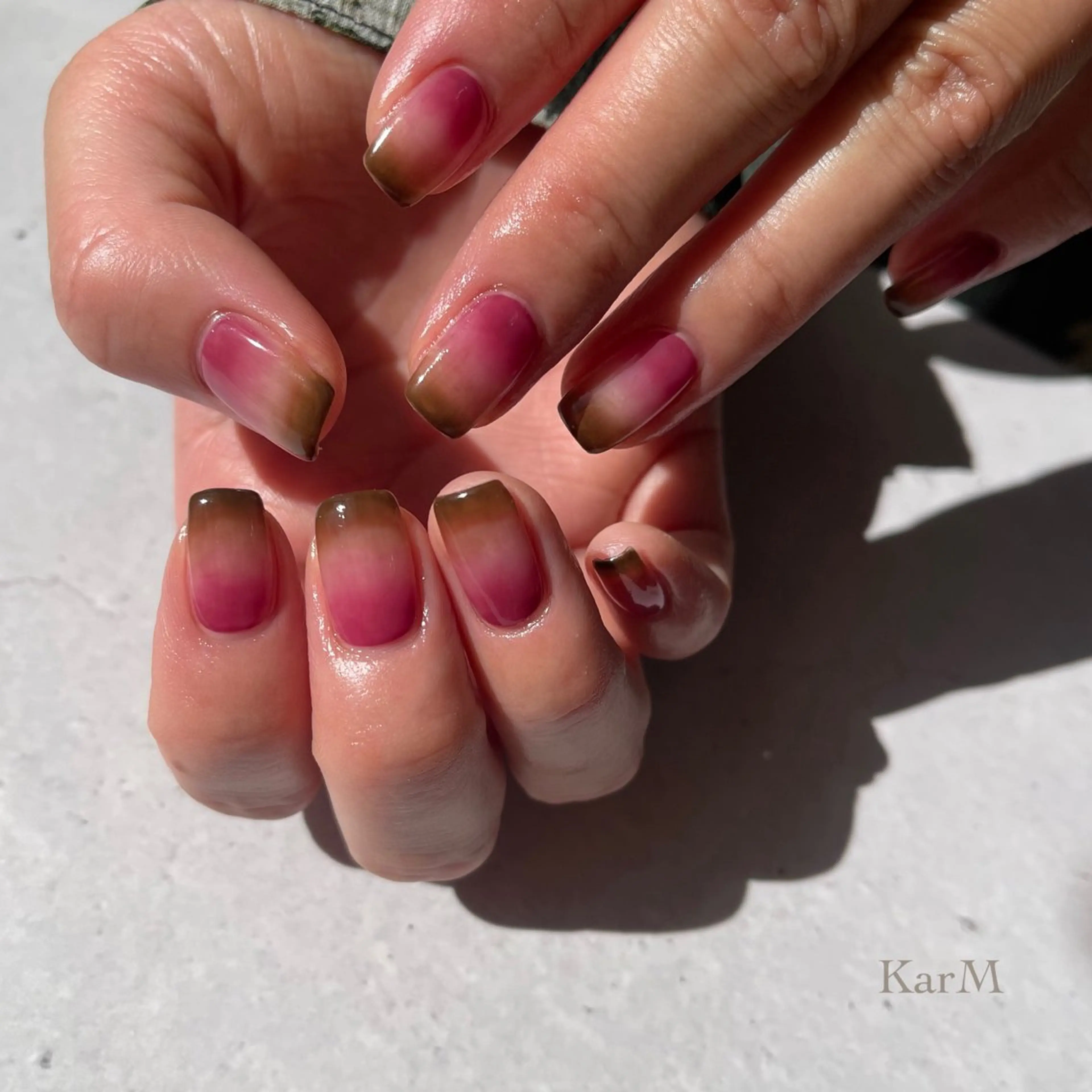 ネイル オーロラネイル ブラウン チークネイル フットネイル フレンチネイル ハンドネイル ogino karinのネイルデザイン