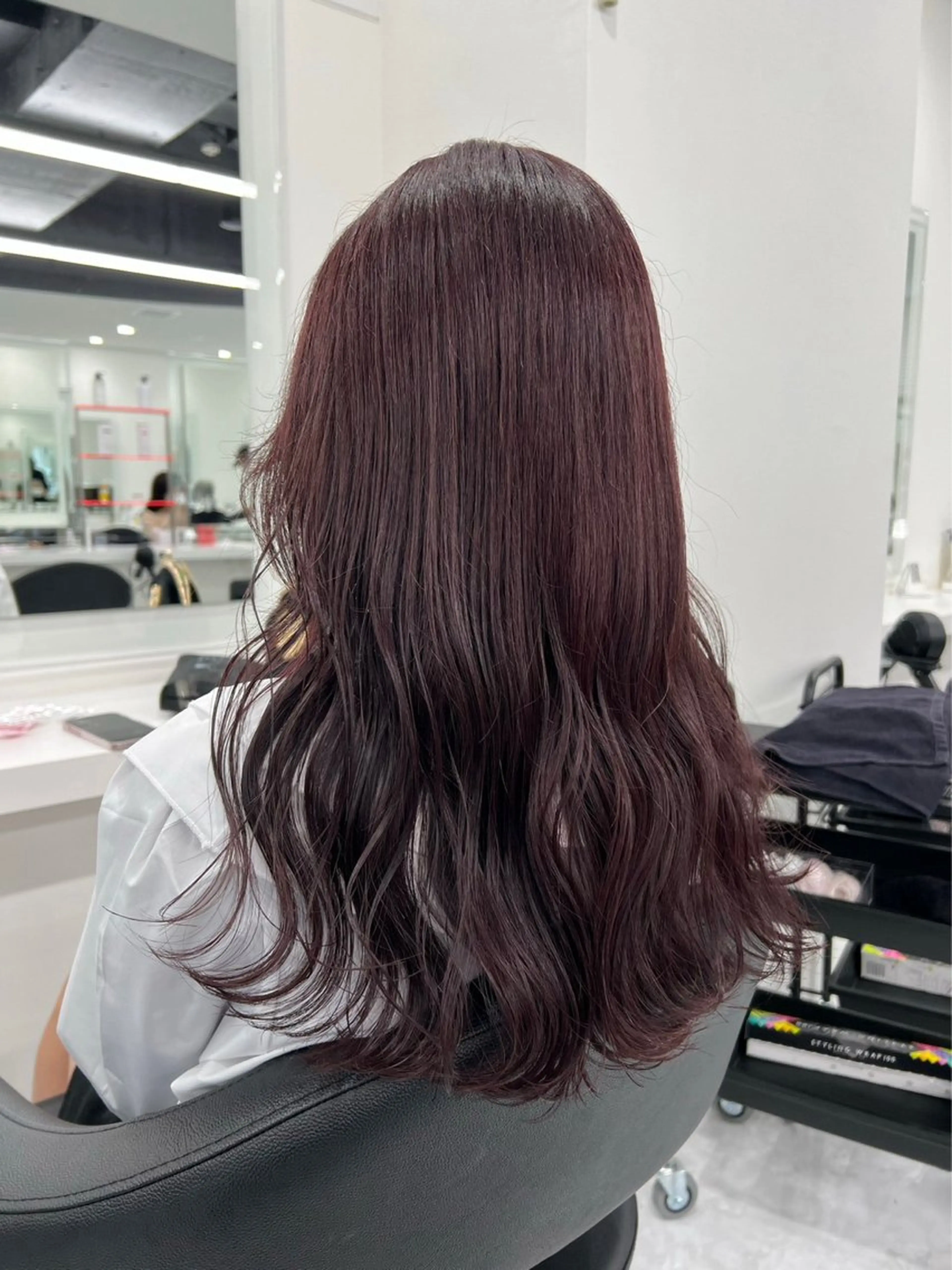 セミロング カラー ヘアアレンジ カット ヘアカラー トリートメント ヘッドスパ ヘアセット 透明感ラベンダー💗 SHOのヘアスタイル