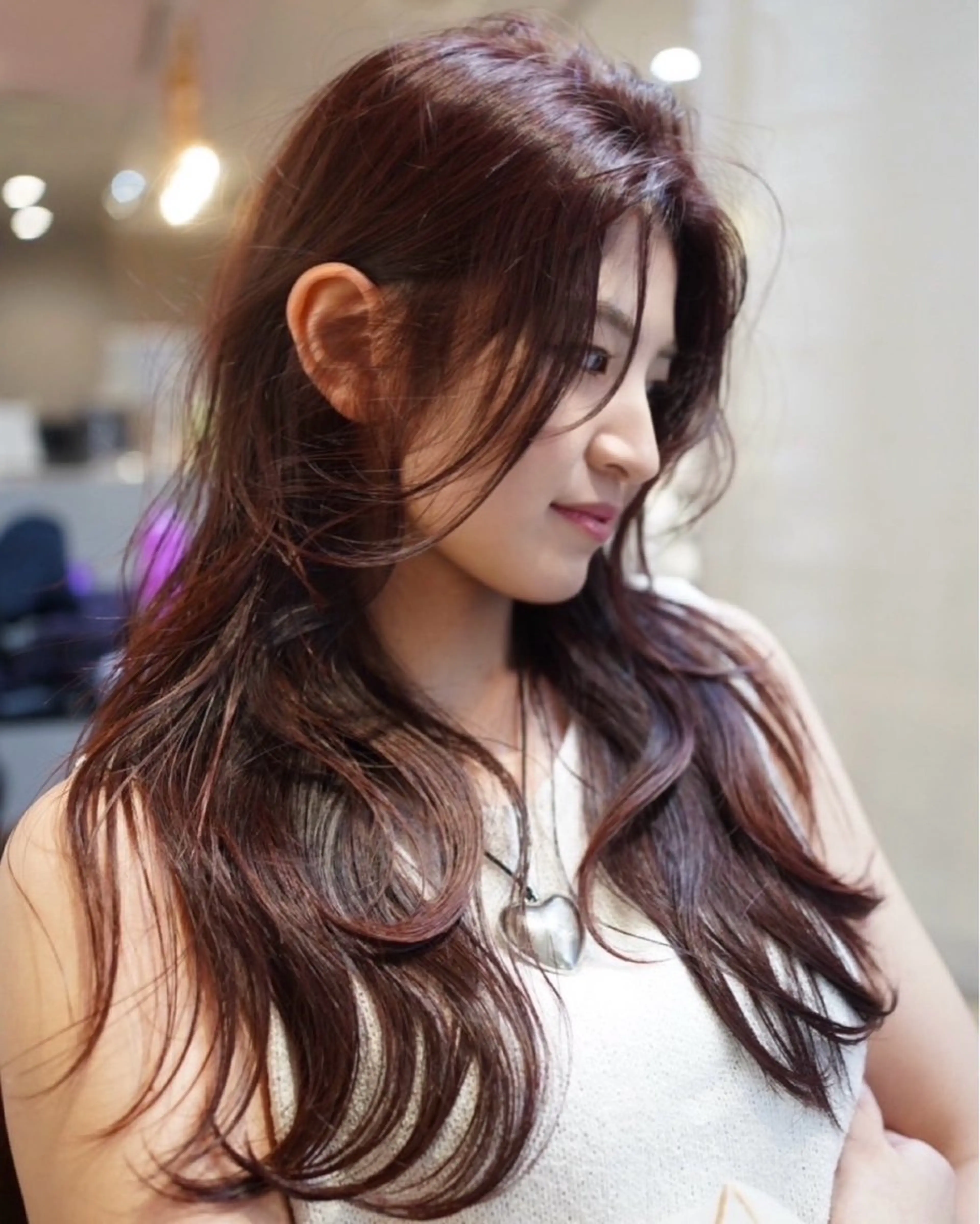 ロング カット ヘアカラー はまだ かんたのヘアスタイル