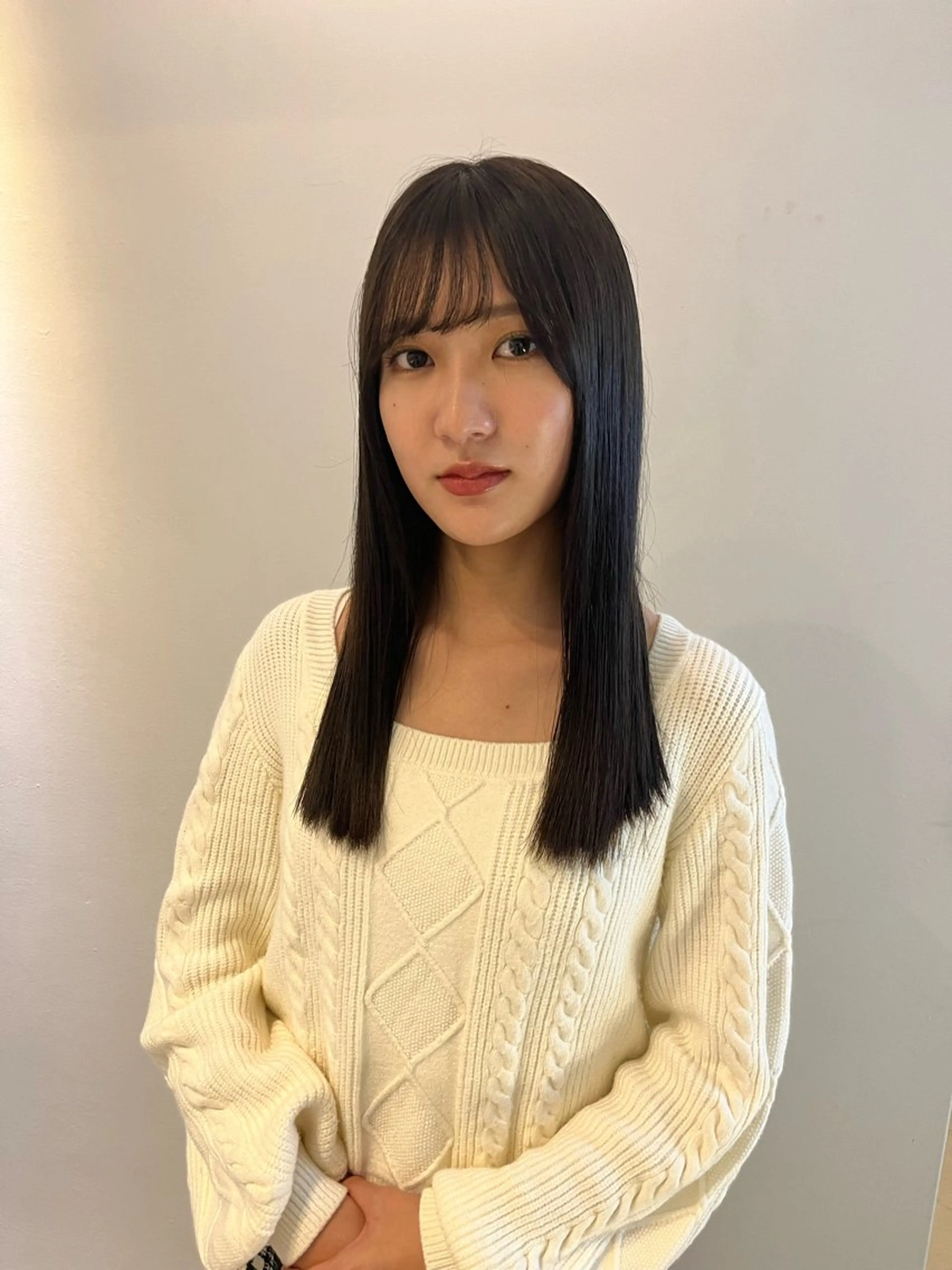 セミロング ALLYS 渋谷店所属・最高級の艶のある カラーmei🎨のヘアスタイル
