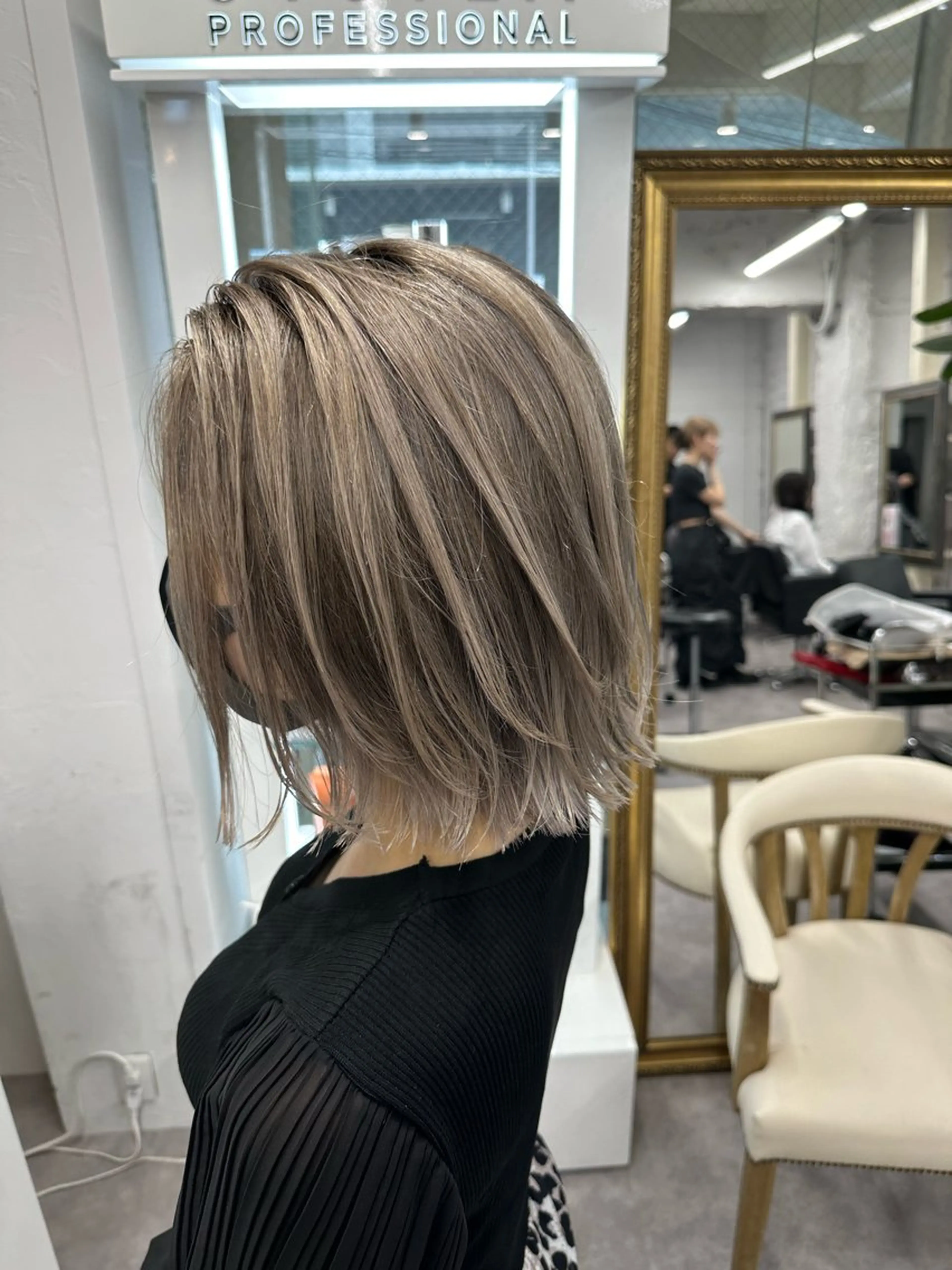 カラー ヘアアレンジ ヘアカラー トリートメント 久米 治仁のヘアスタイル