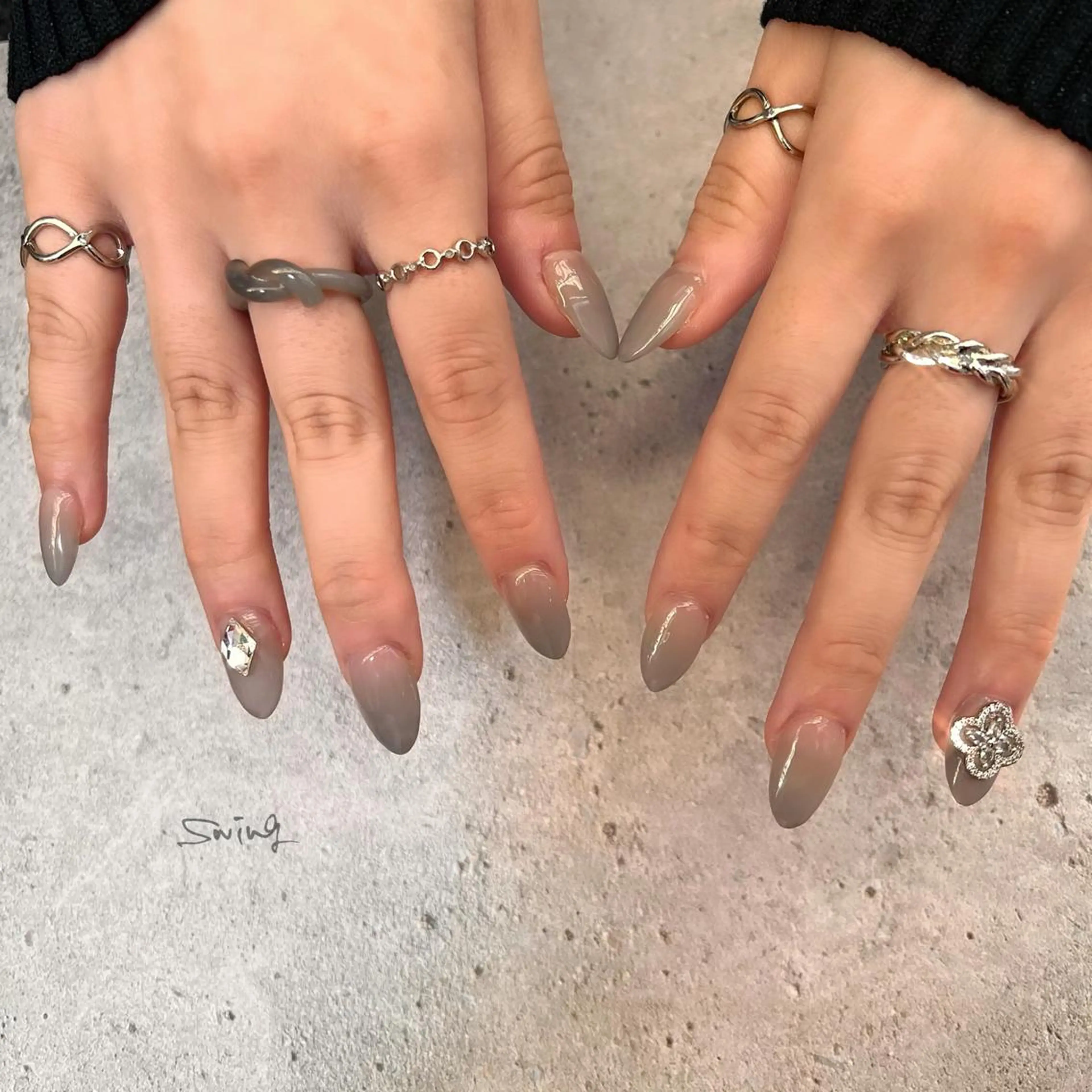 ネイル グラデーション SWING Nail Salon所属・Yoshida Takakoのネイルデザイン