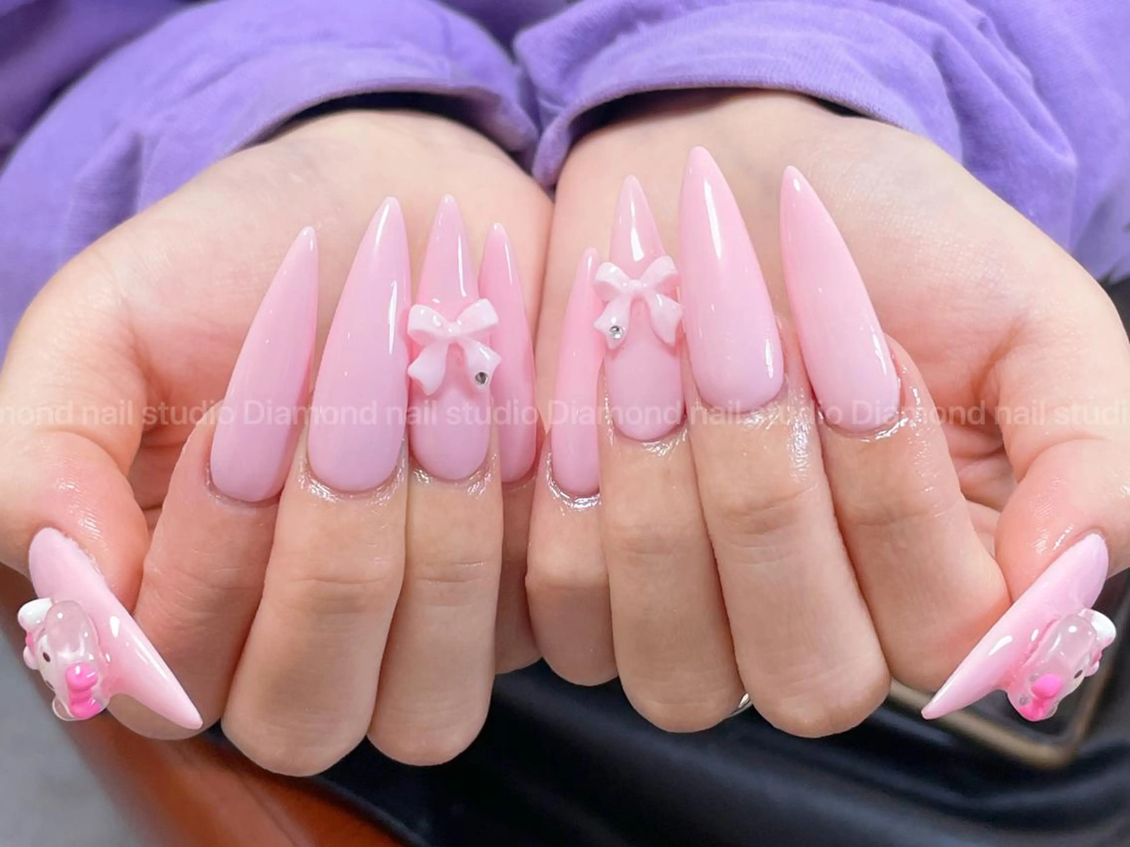 ネイル アートネイル オーロラネイル ガーリー キラキラネイル 韓国ネイル ハンドネイル DIAMOND Nail🍒のネイルデザイン