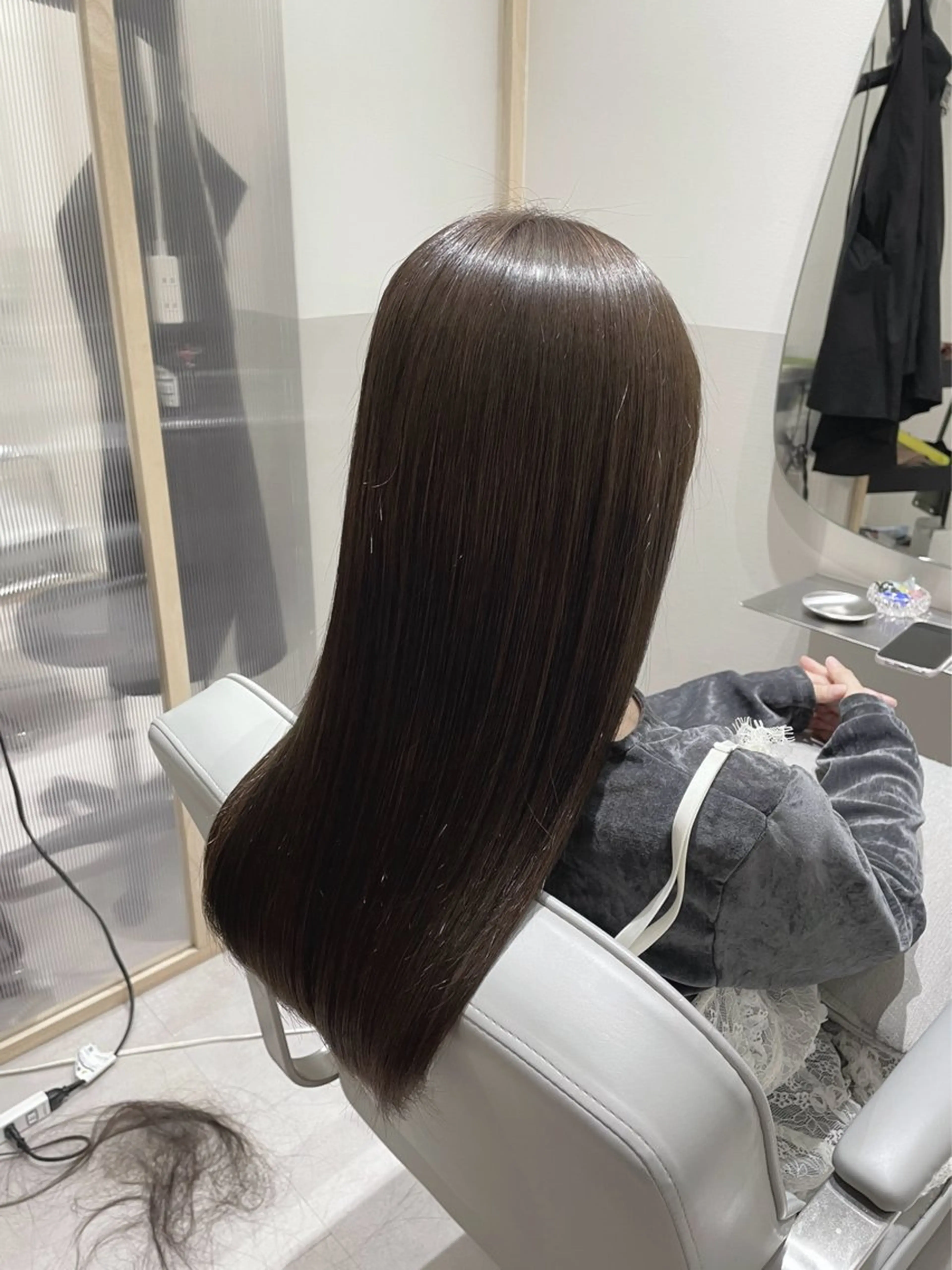 ロング カラー ベージュカラー オリーブベージュ カット ヘアカラー トリートメント Zina 浦安所属・髪質改善✨Zina浦 安/個室🌈YUKIのヘアスタイル