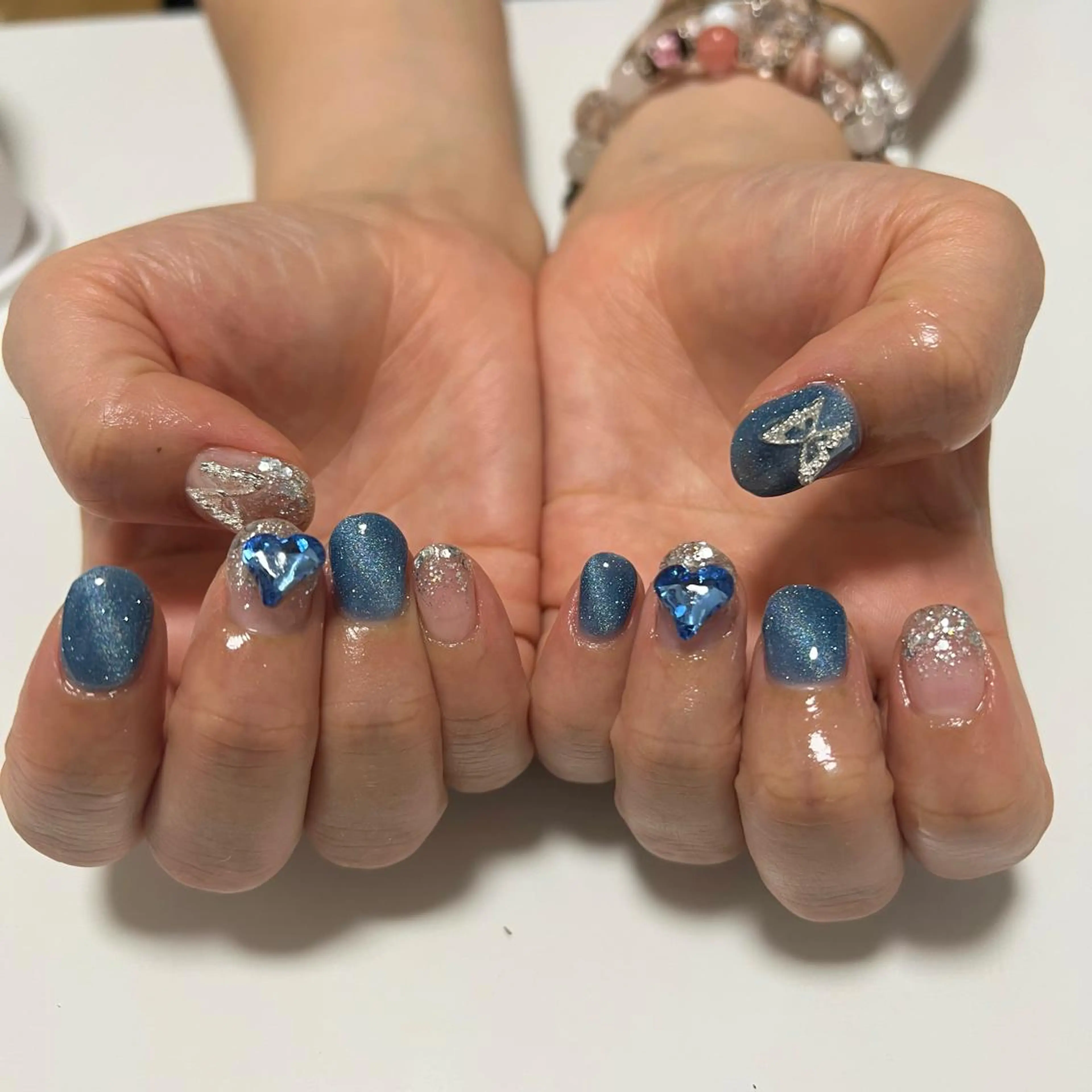 ネイル ラメ(グリッター) ラメグラデーション マグネットネイル 【MAXKELLY】 KOBIKI🐾のネイルデザイン