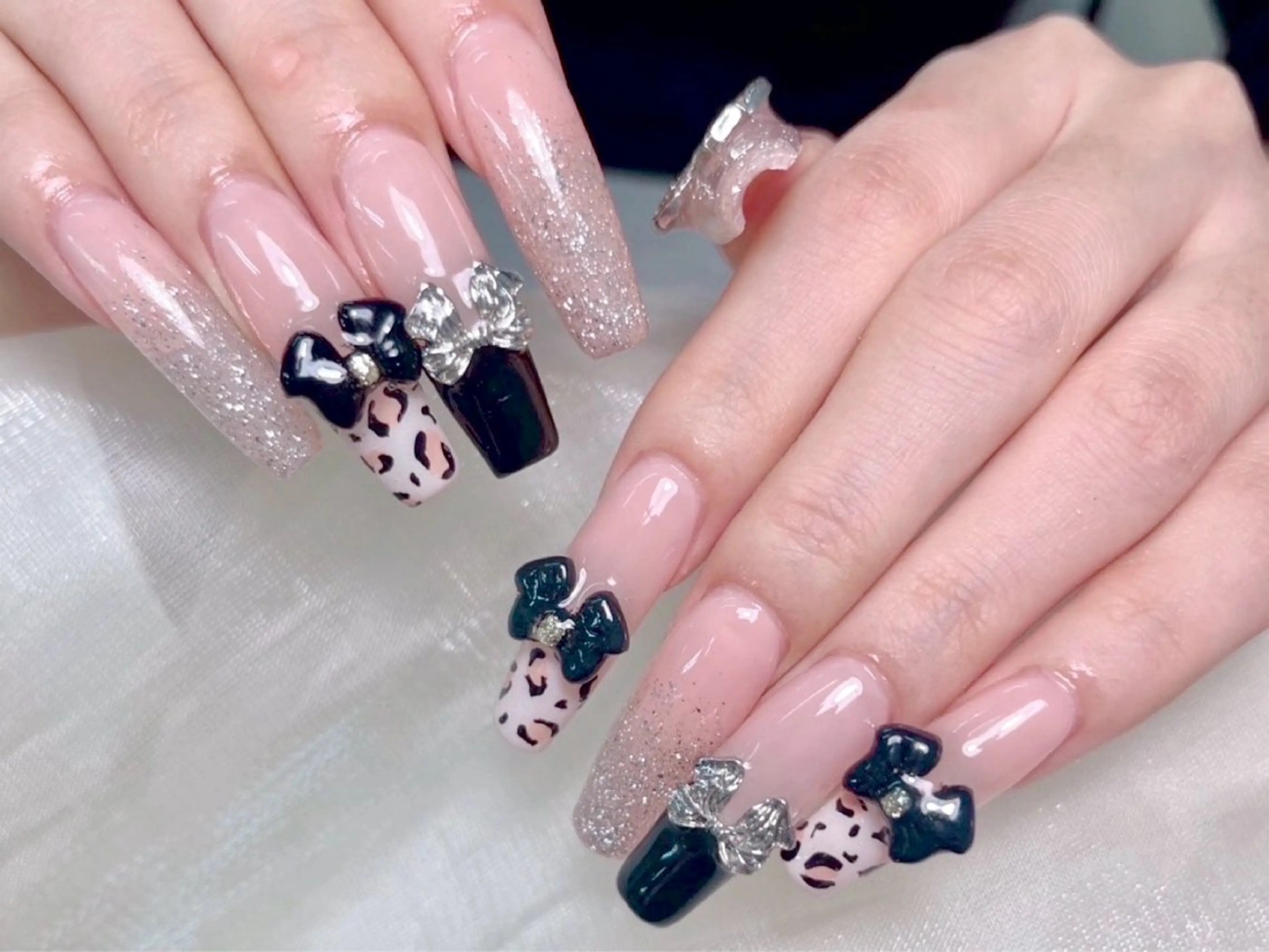 ネイル lucky nail 歌舞伎町のネイルデザイン