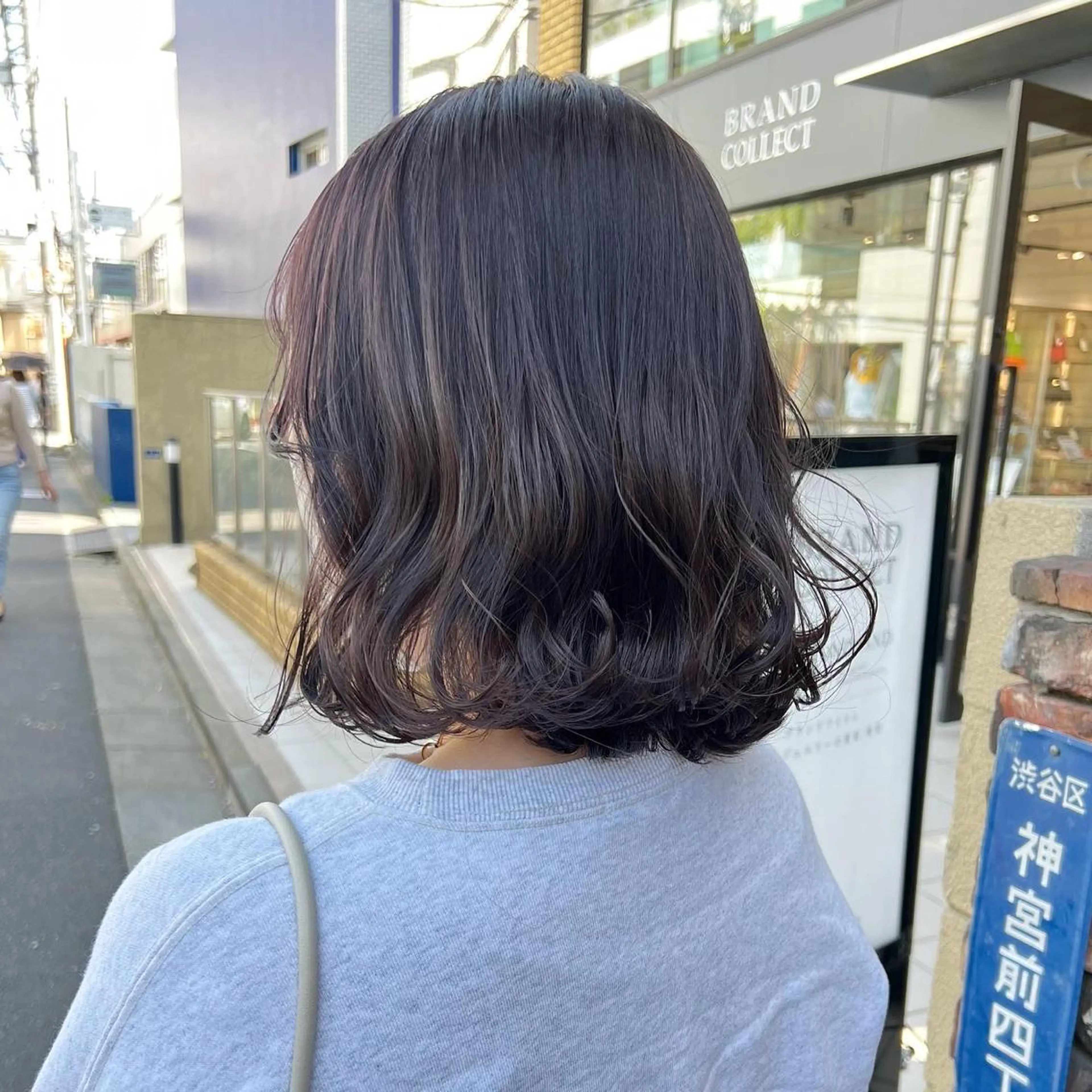 ショート カラー カット ヘアカラー トリートメント 似合わせヘア🫶🏻 つきいてるみのヘアスタイル