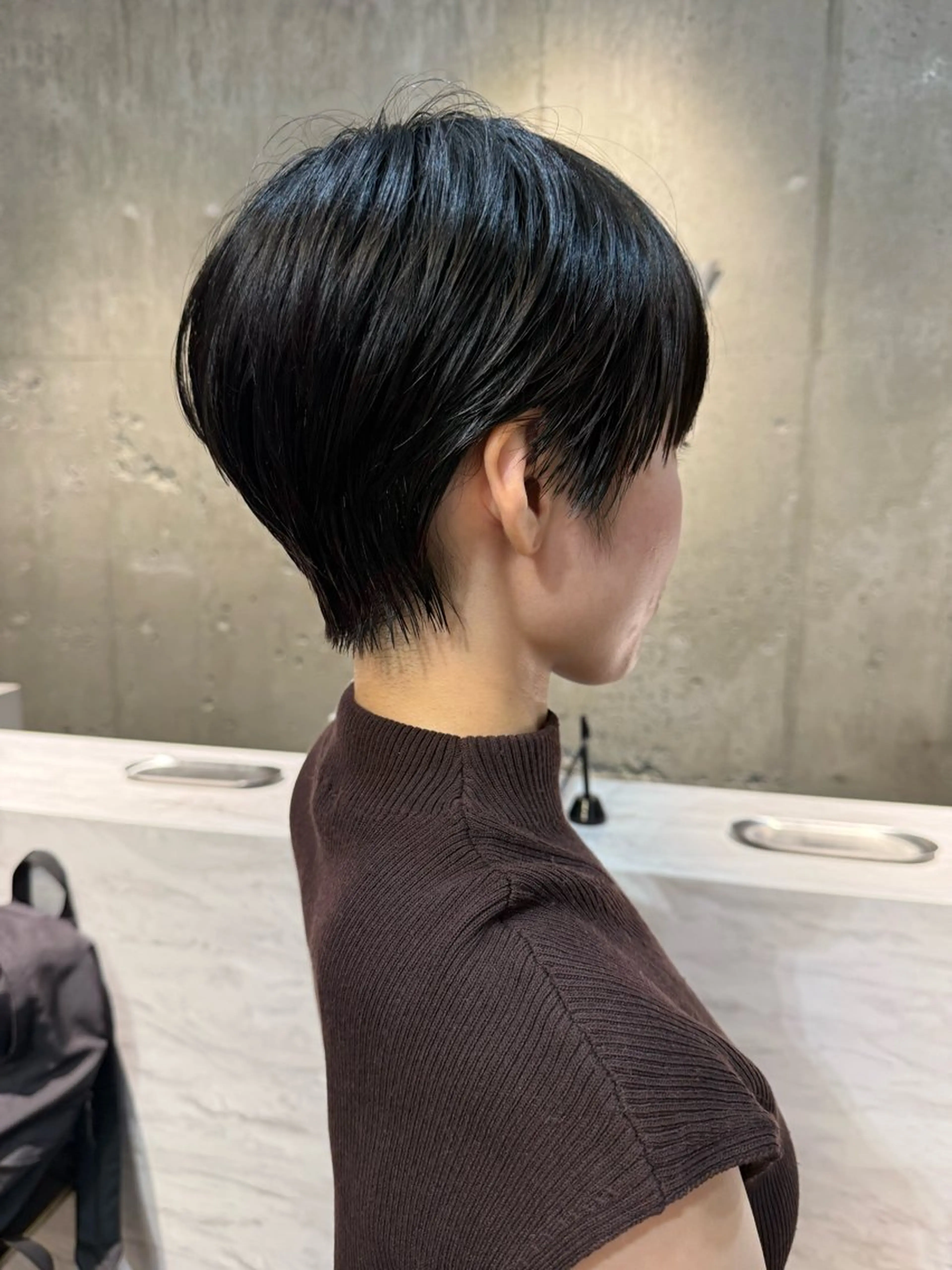 ショート ROBBY表参道所属・木村【ショート/ 耳だしショート】のヘアスタイル