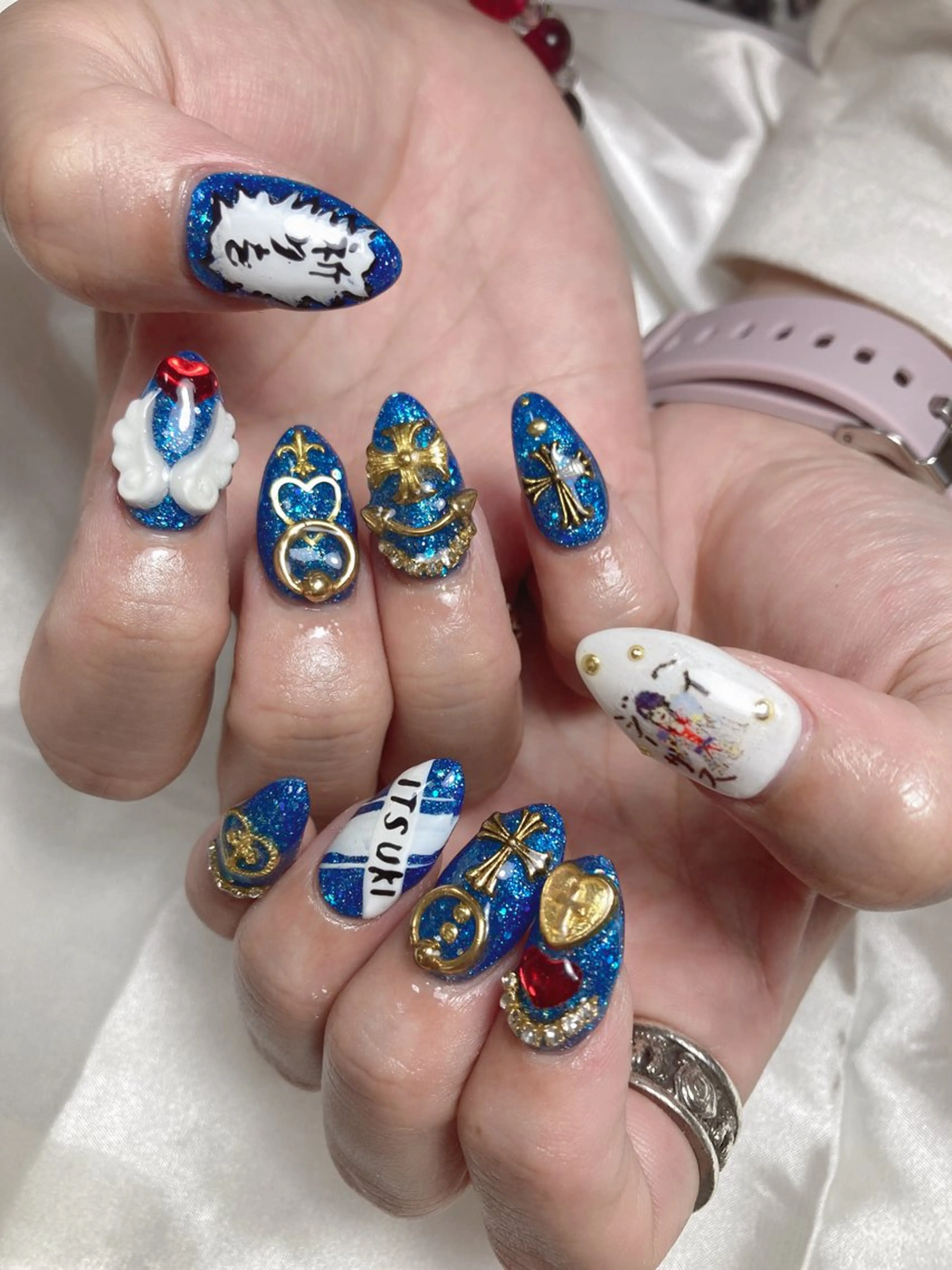 ネイル U·Mi nail salon所属・U·MI 長さ出し専門店のネイルデザイン