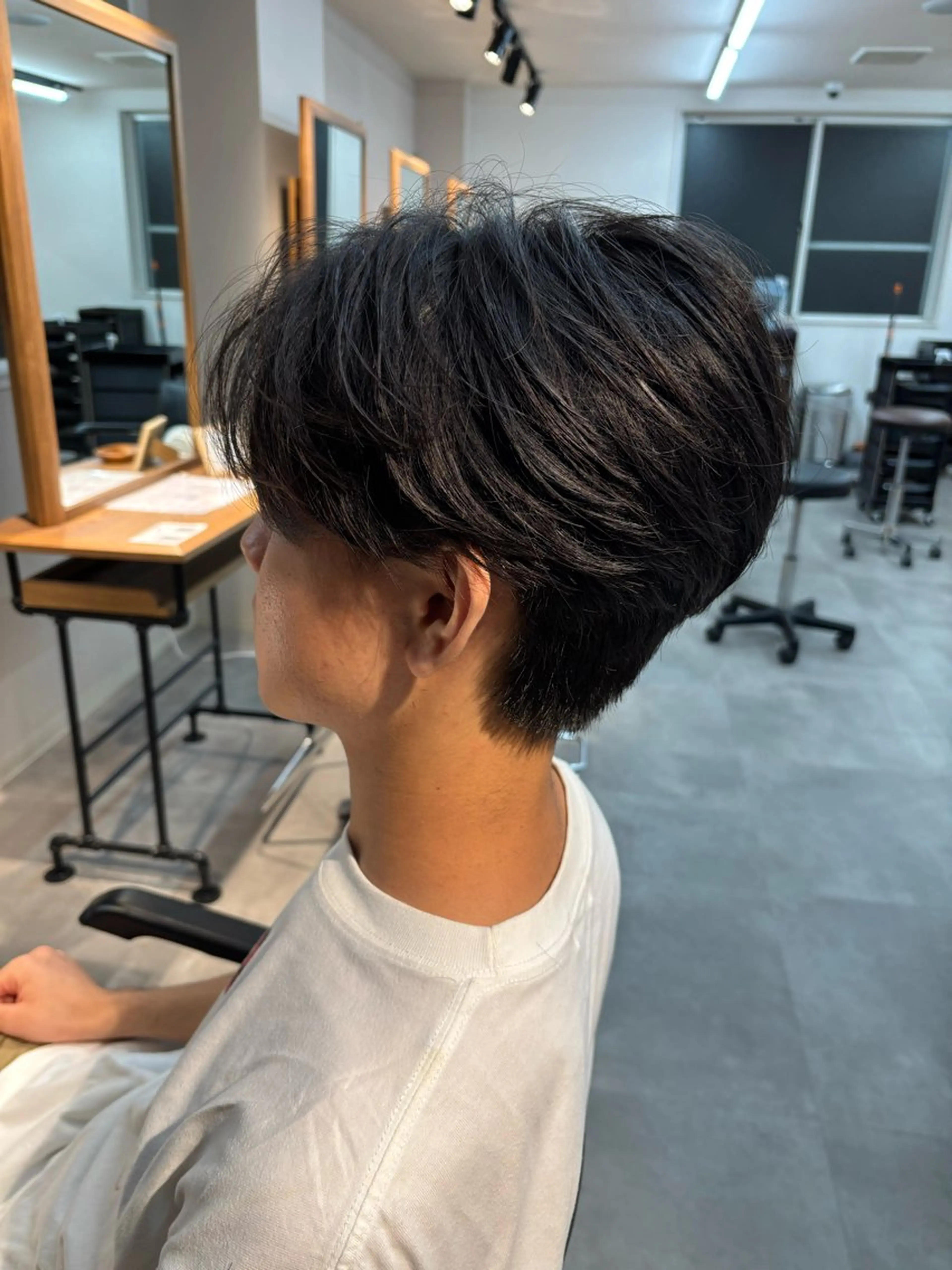メンズ センターパート カット フェザーパーマ千葉駅 メンズサロン保立のヘアスタイル