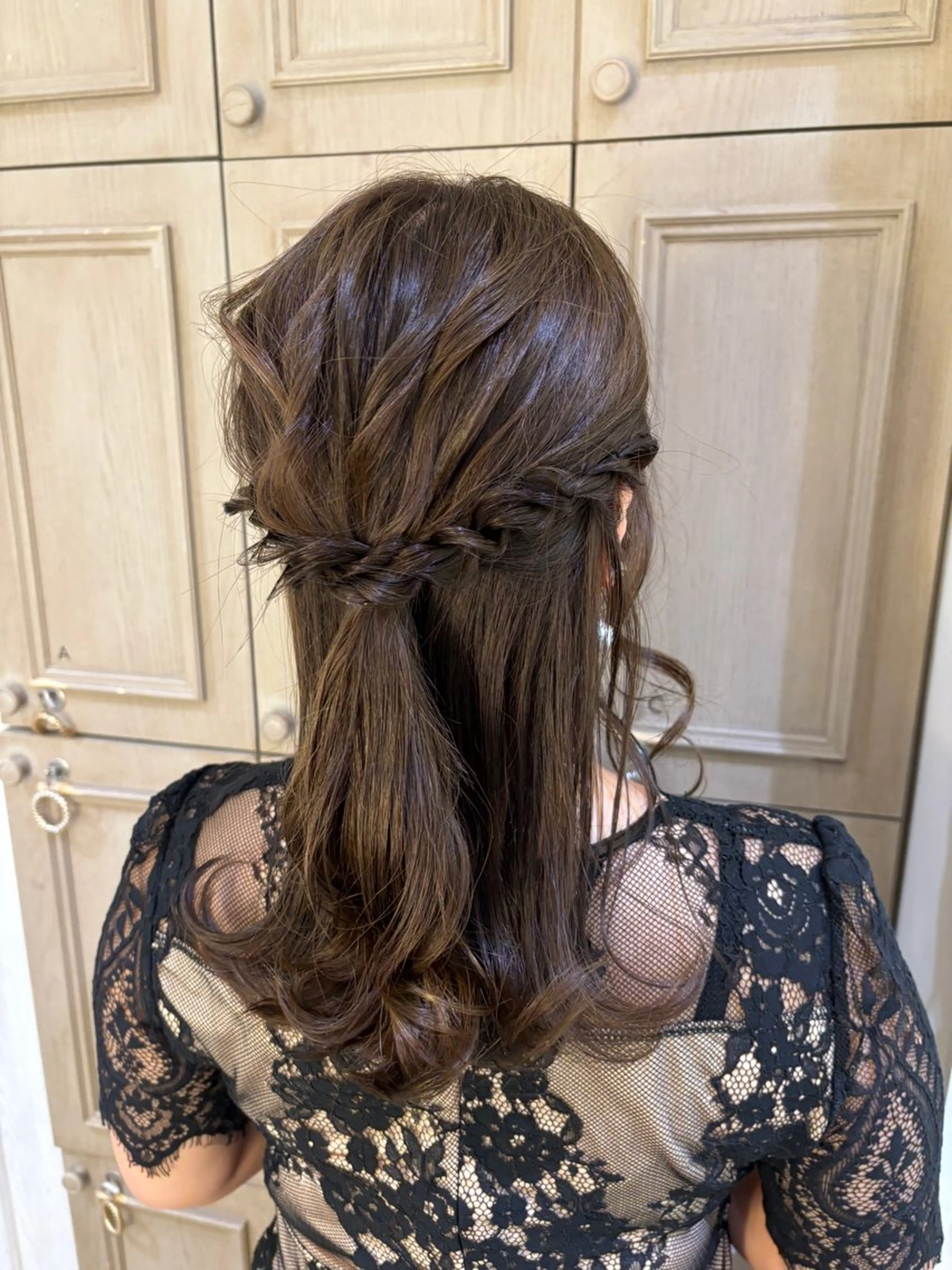 ヘアアレンジ 🍒垢抜けカラー 耳つぼ ヘアメあずみのヘアスタイル