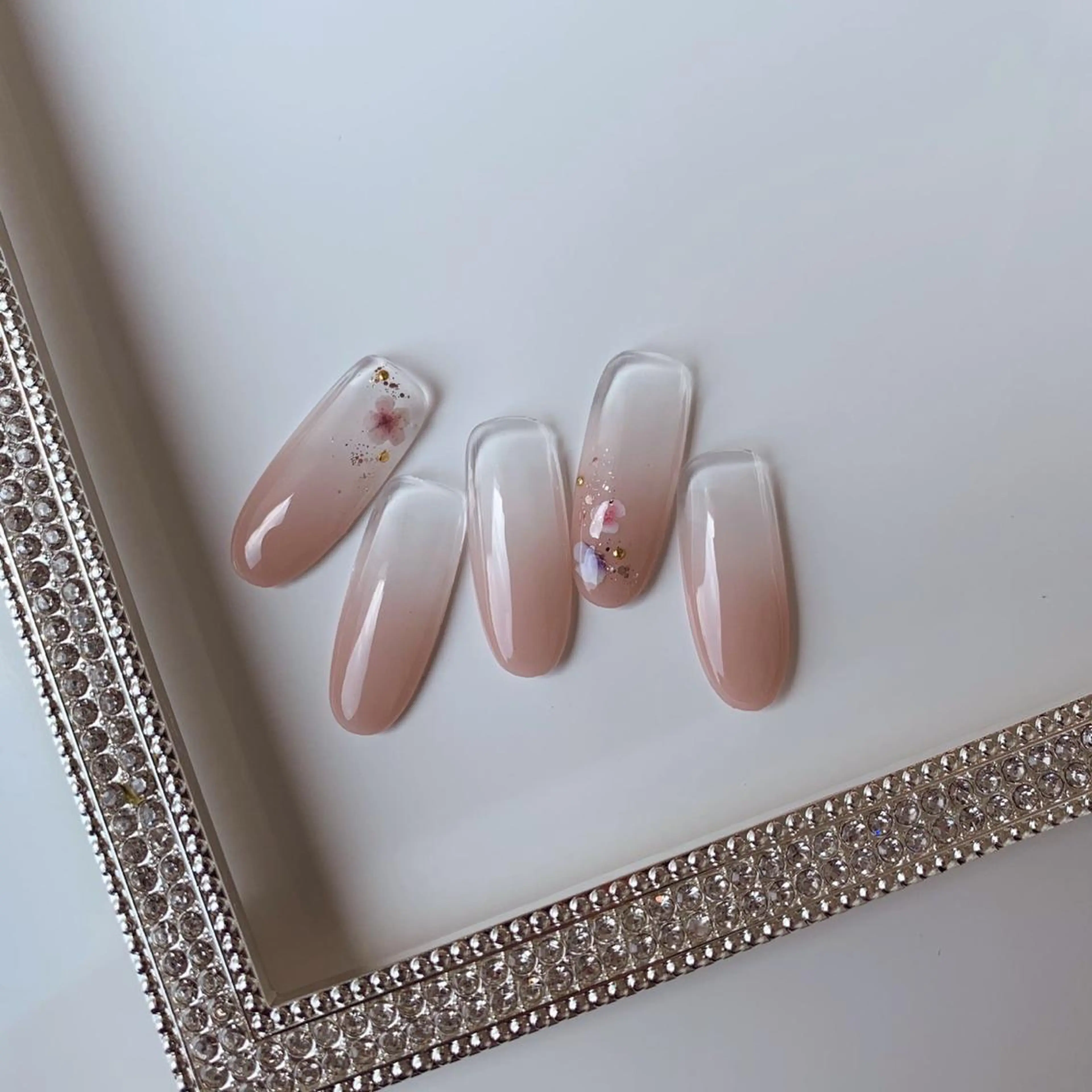 ネイル フラワーネイル ピンク nailsalon muguetのネイルデザイン