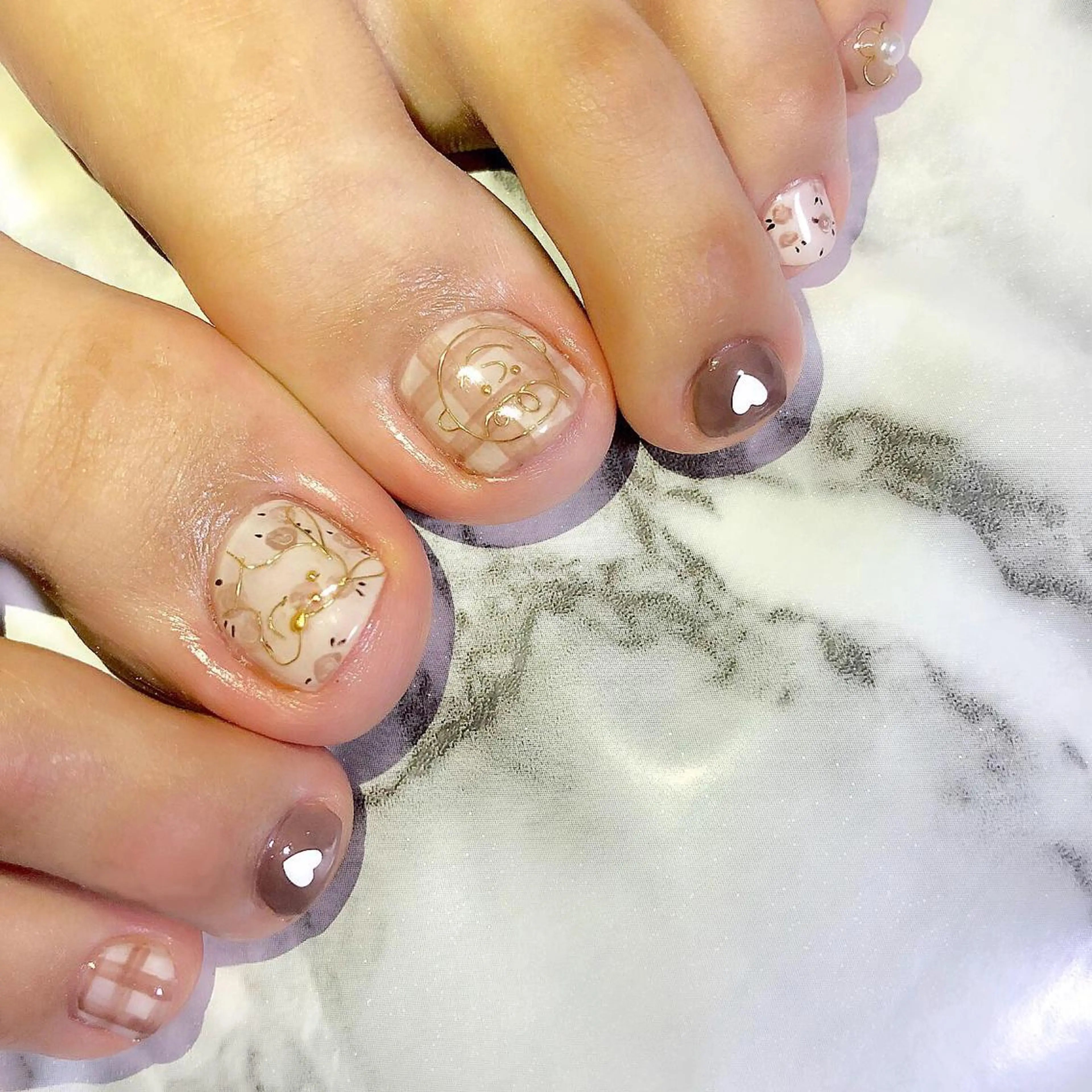 ネイル Twinkling( private salon)所属・伊藤 京香のネイルデザイン