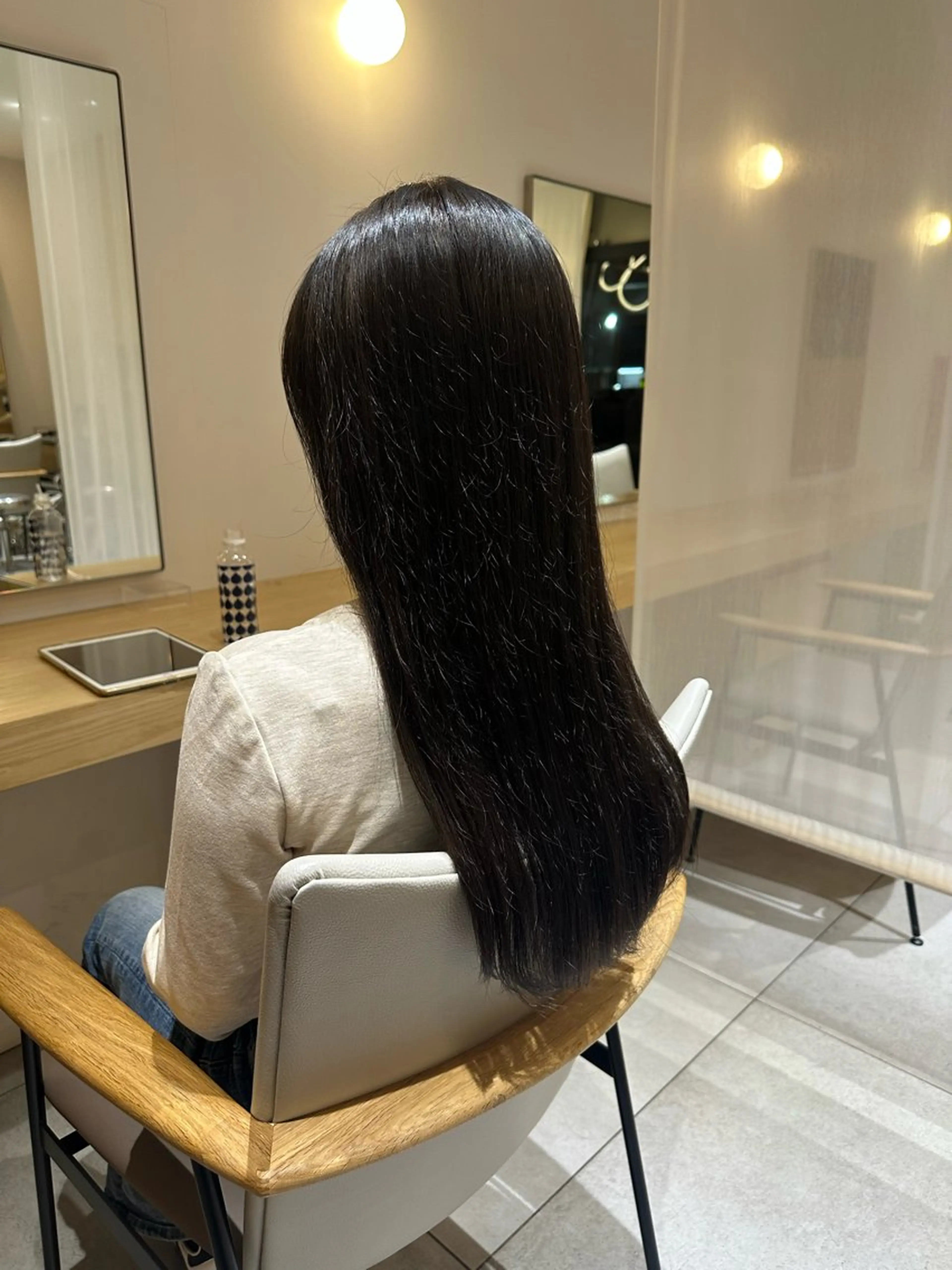 ロング トリートメント 和田 あおいのヘアスタイル