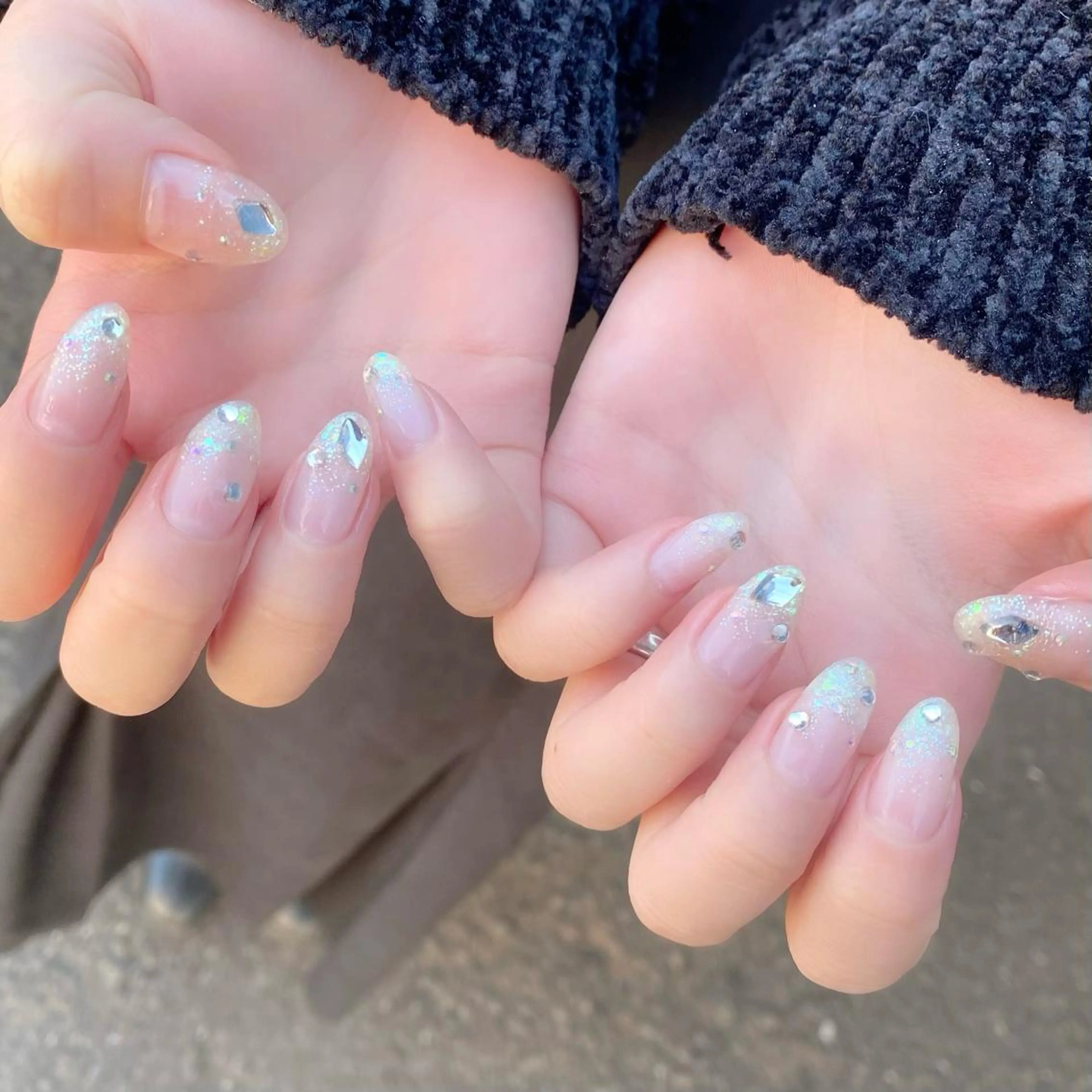 ネイル オーロラネイル グラデーション キラキラネイル 春ネイル ハンドネイル Salon Kのネイルデザイン