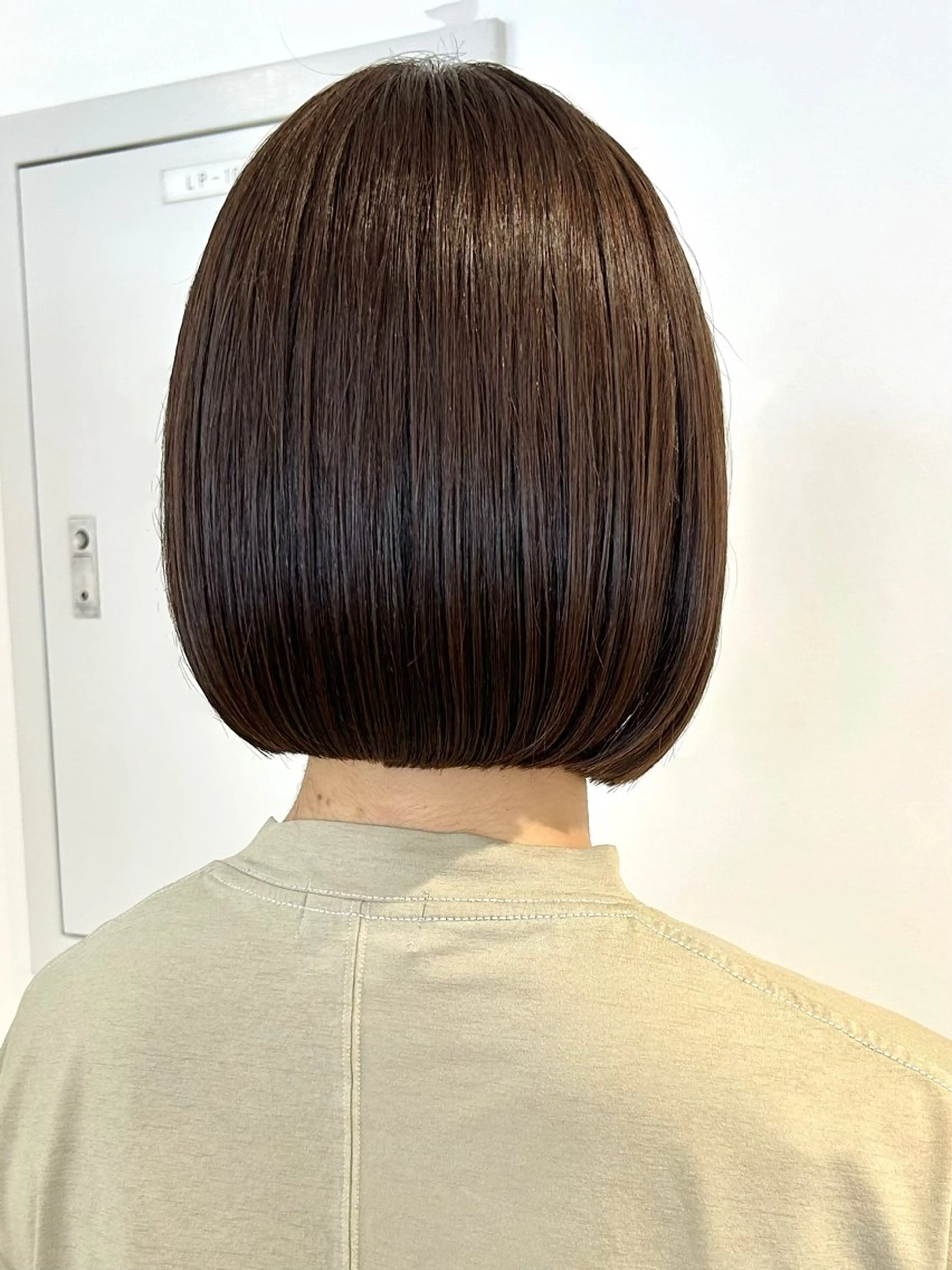 ショート カラー ボブ カット ヘアカラー トリートメント 結べるくびれボブ/透 明感カラーtaigaのヘアスタイル