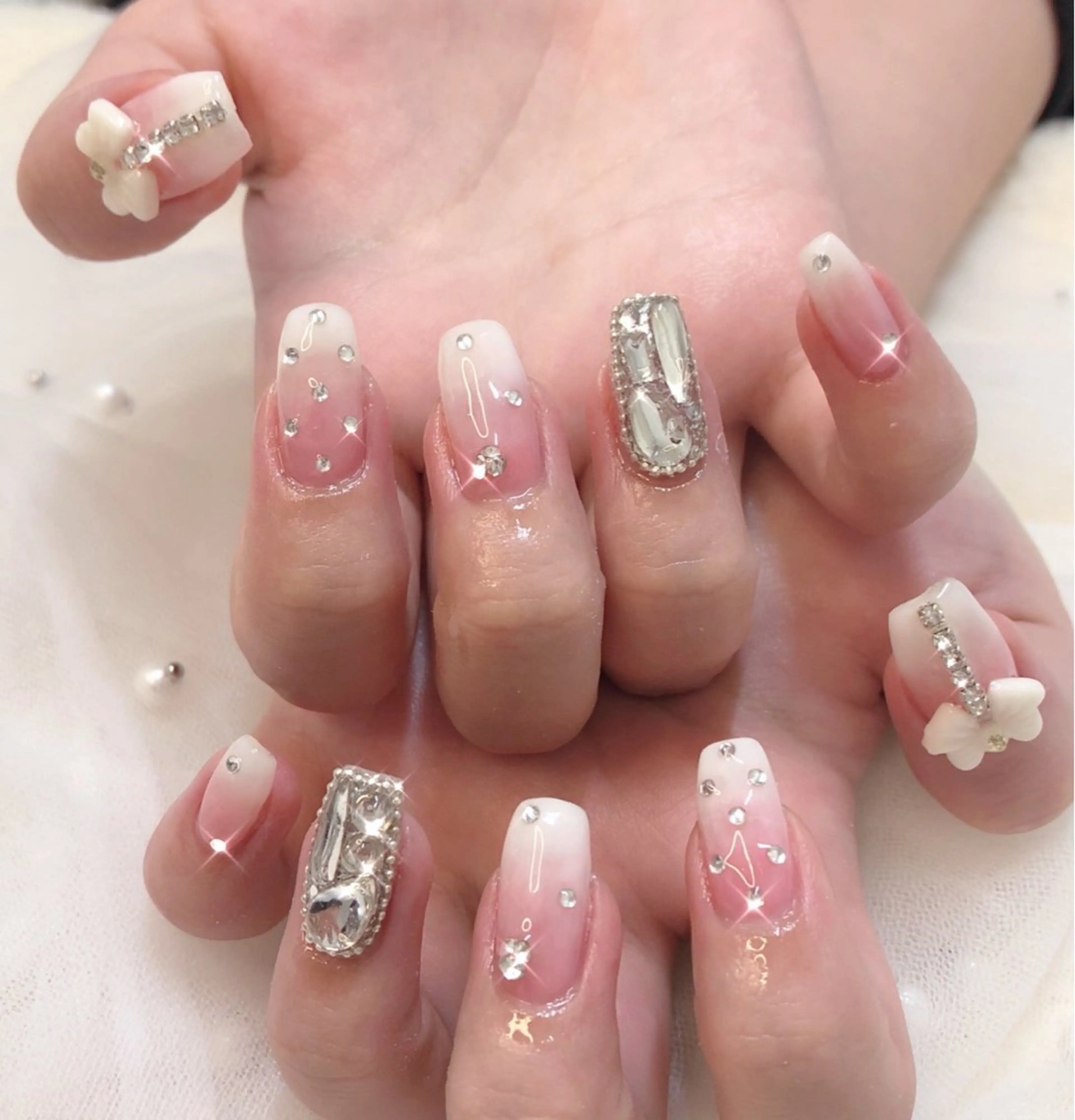 ネイル フレンチネイル ジェルネイル ガラスフレンチ 韓国ネイル マグネットネイル ハンドネイル ハンドケア 大門浜松町 ネイルのネイルデザイン