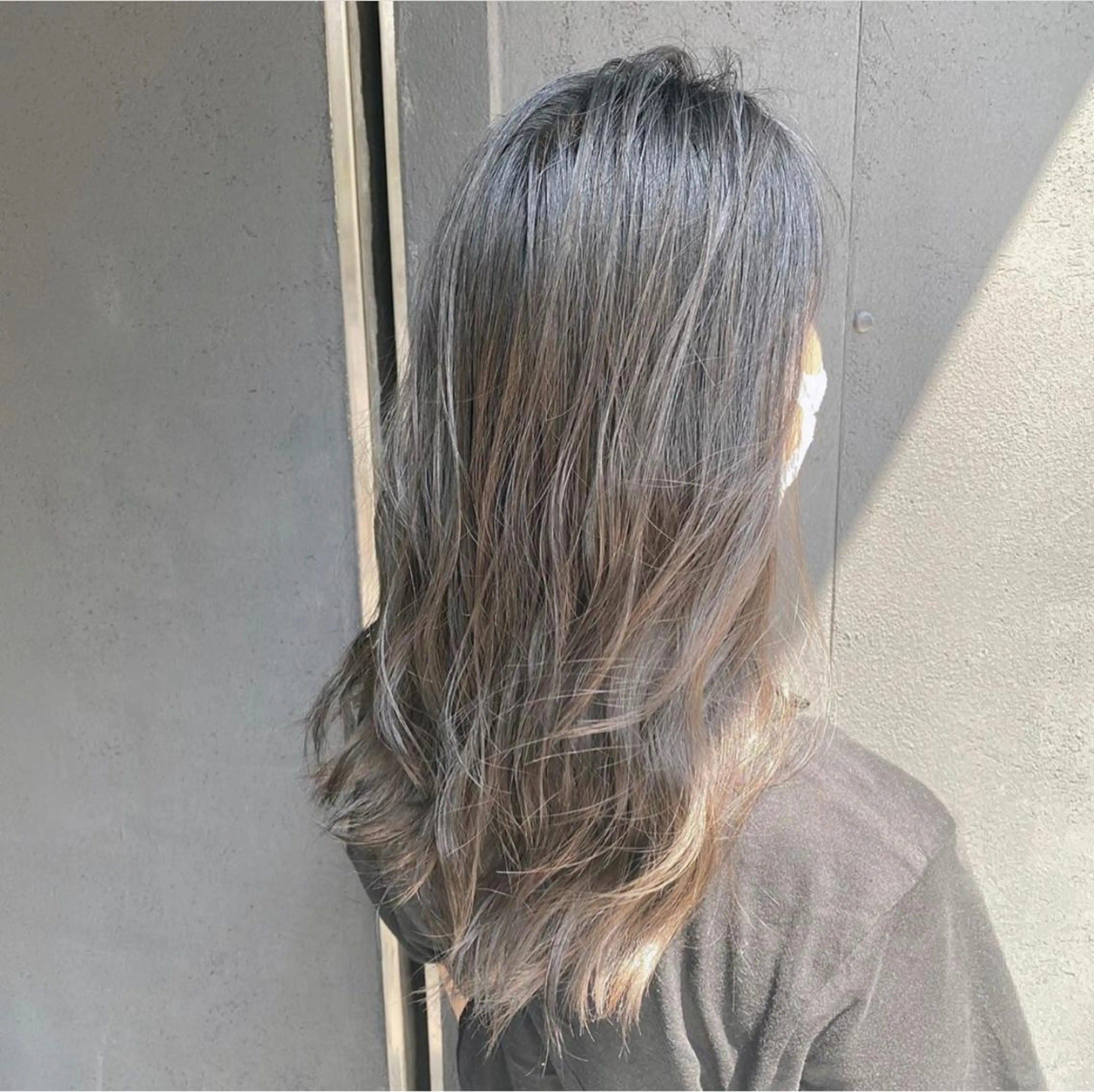 ロング カラー TRUCK トラックのヘアスタイル