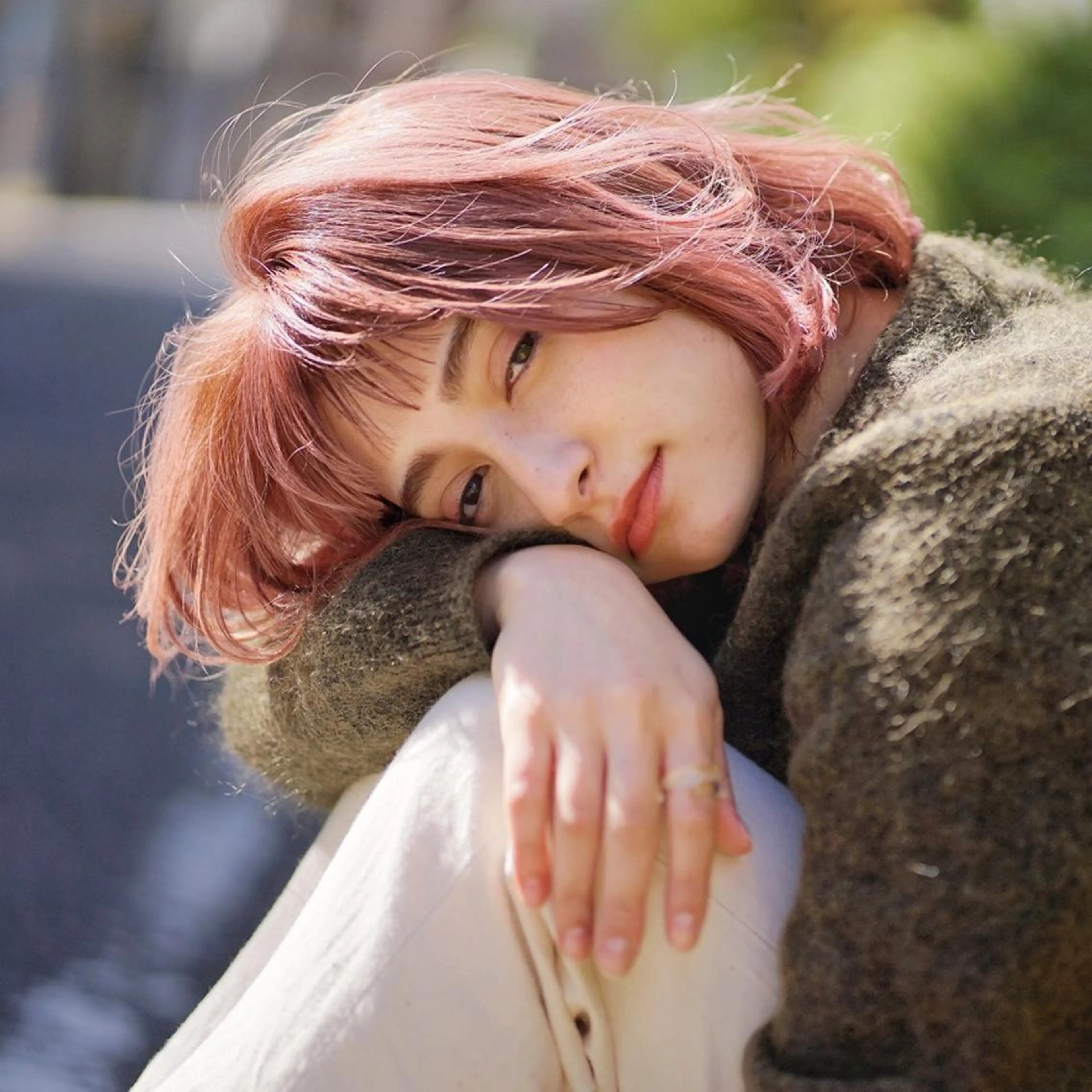 ミディアム カラー デザインカラー ハイトーンカラー デート オン眉 N° anfeel 渋谷🪞🫧のヘアスタイル