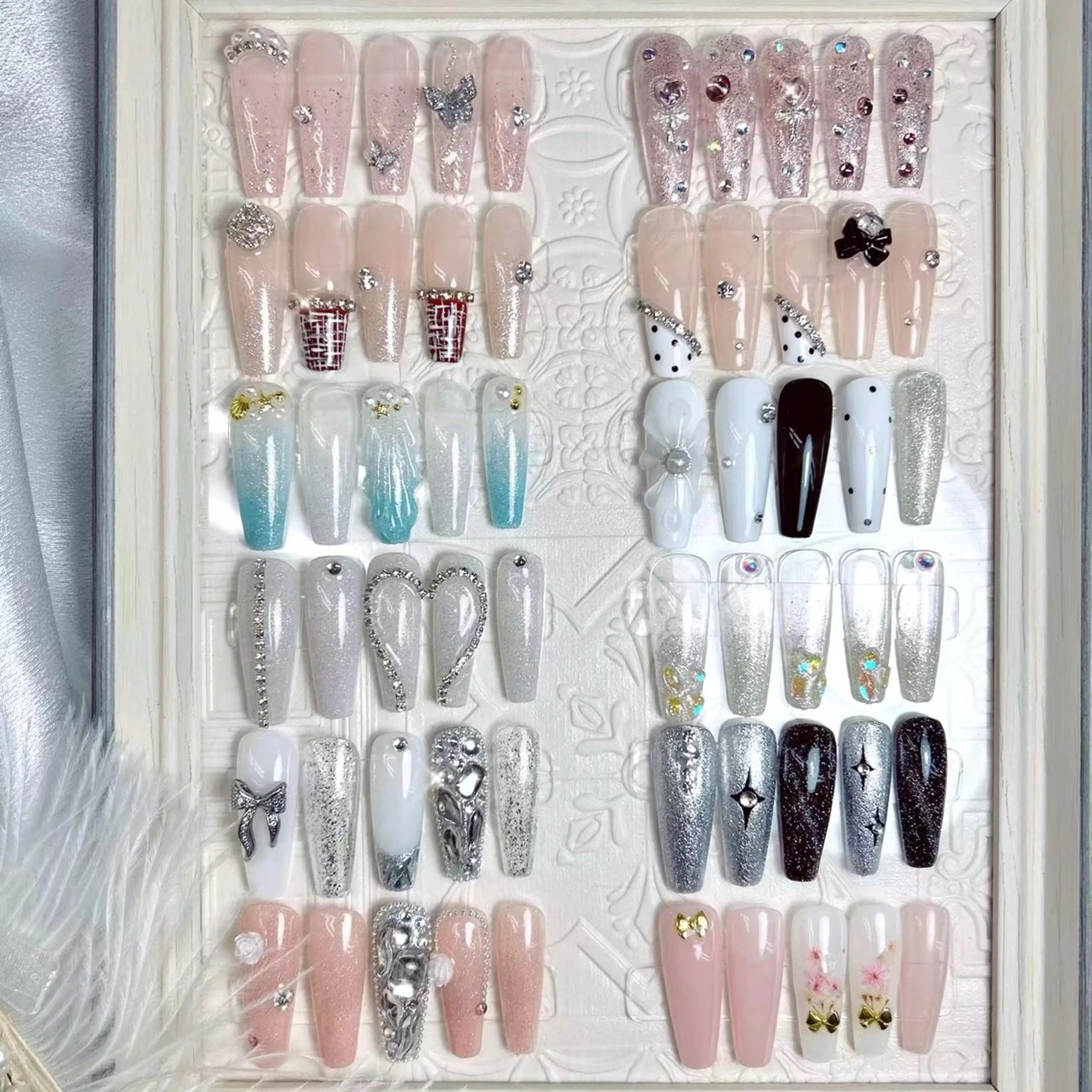 【Hand】🎀ワンホンキラキラ定額コース🎀オフ➕500円(パラジェルありの写真