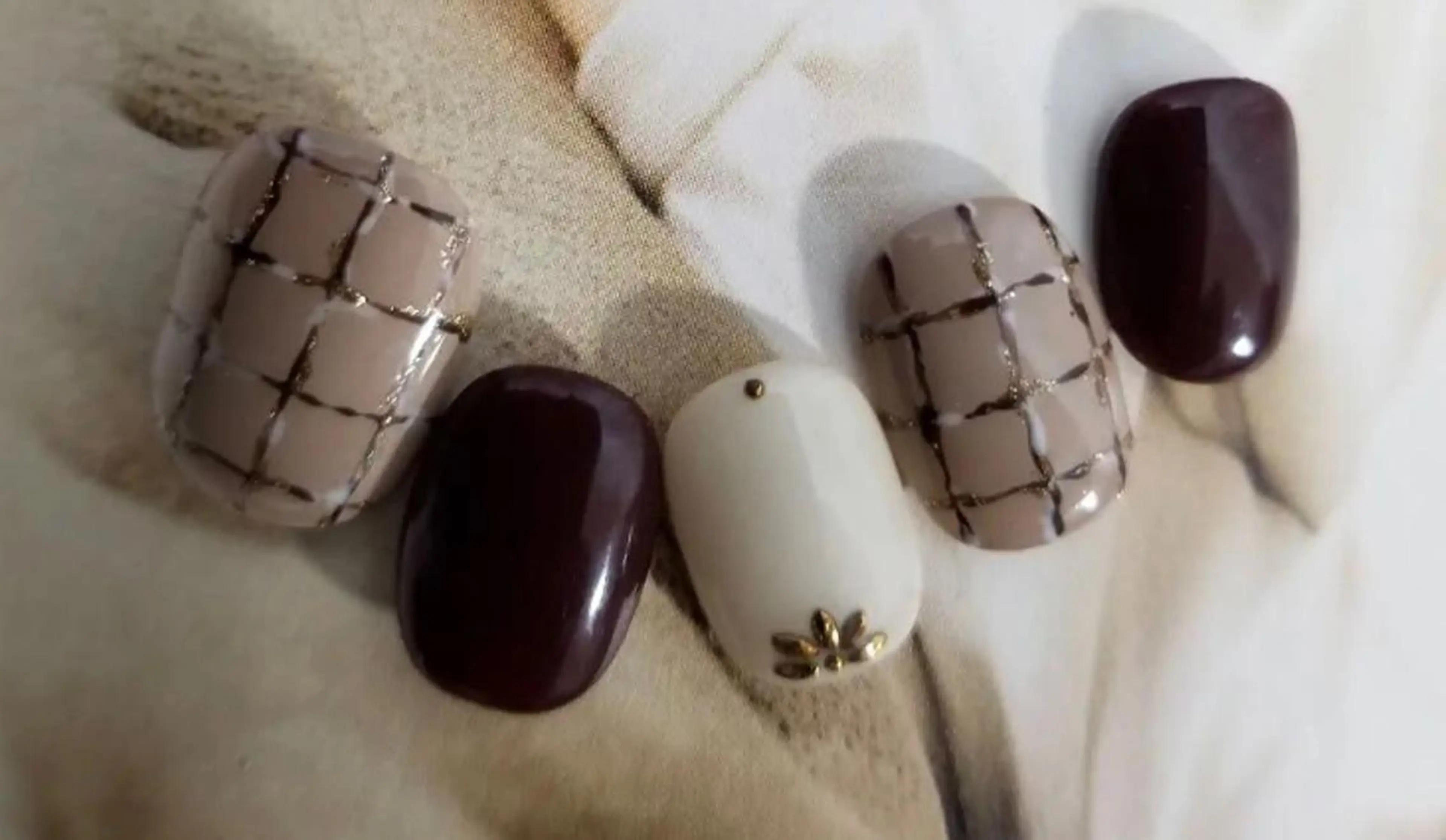 ネイル ハンドネイル ゲン レイカのネイルデザイン