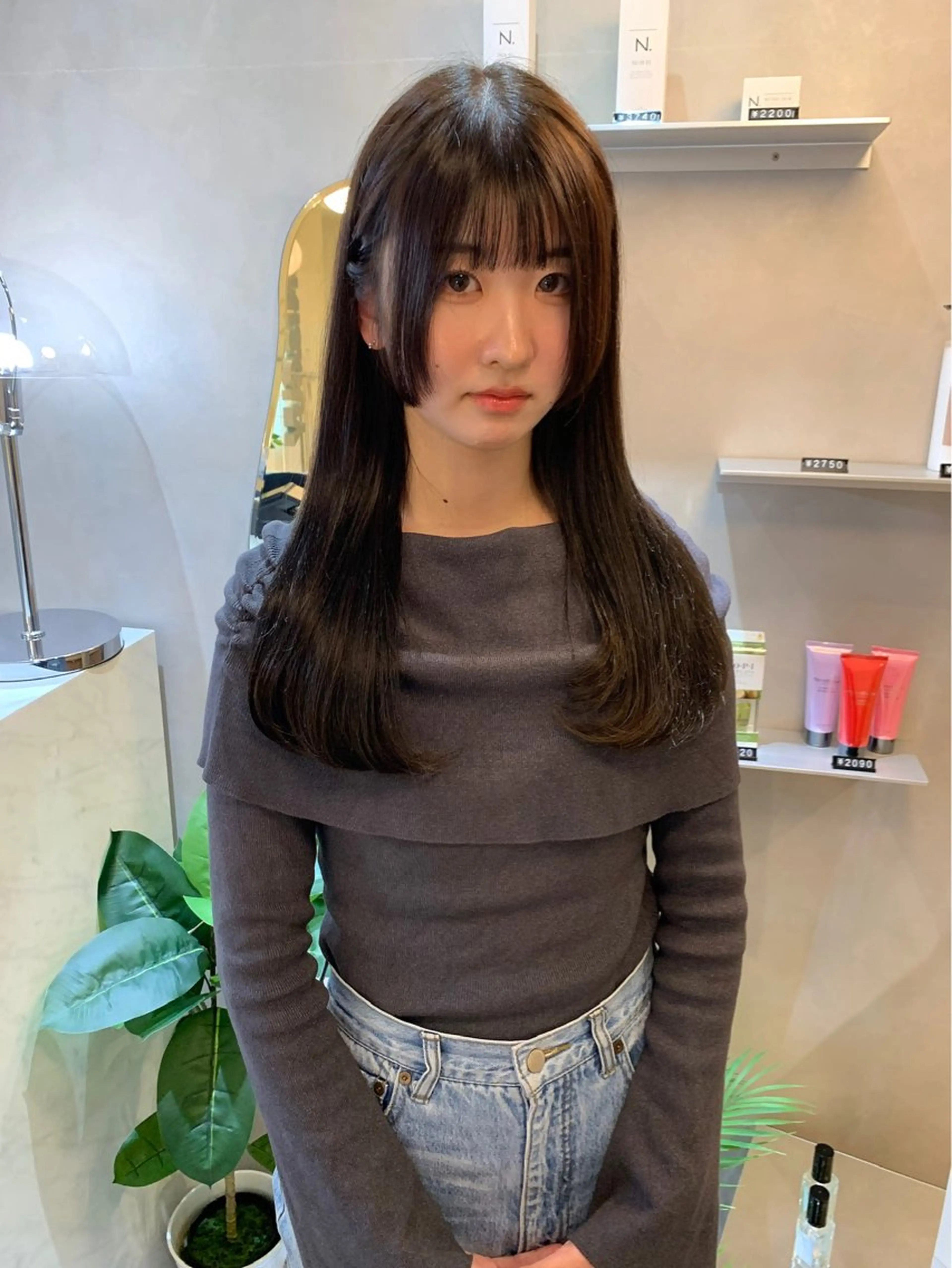 ロング カラー 黒髪 ブルーカラー ブルーブラック ケアカラー ボブ 韓国ヘア🇰🇷 松田光里のヘアスタイル