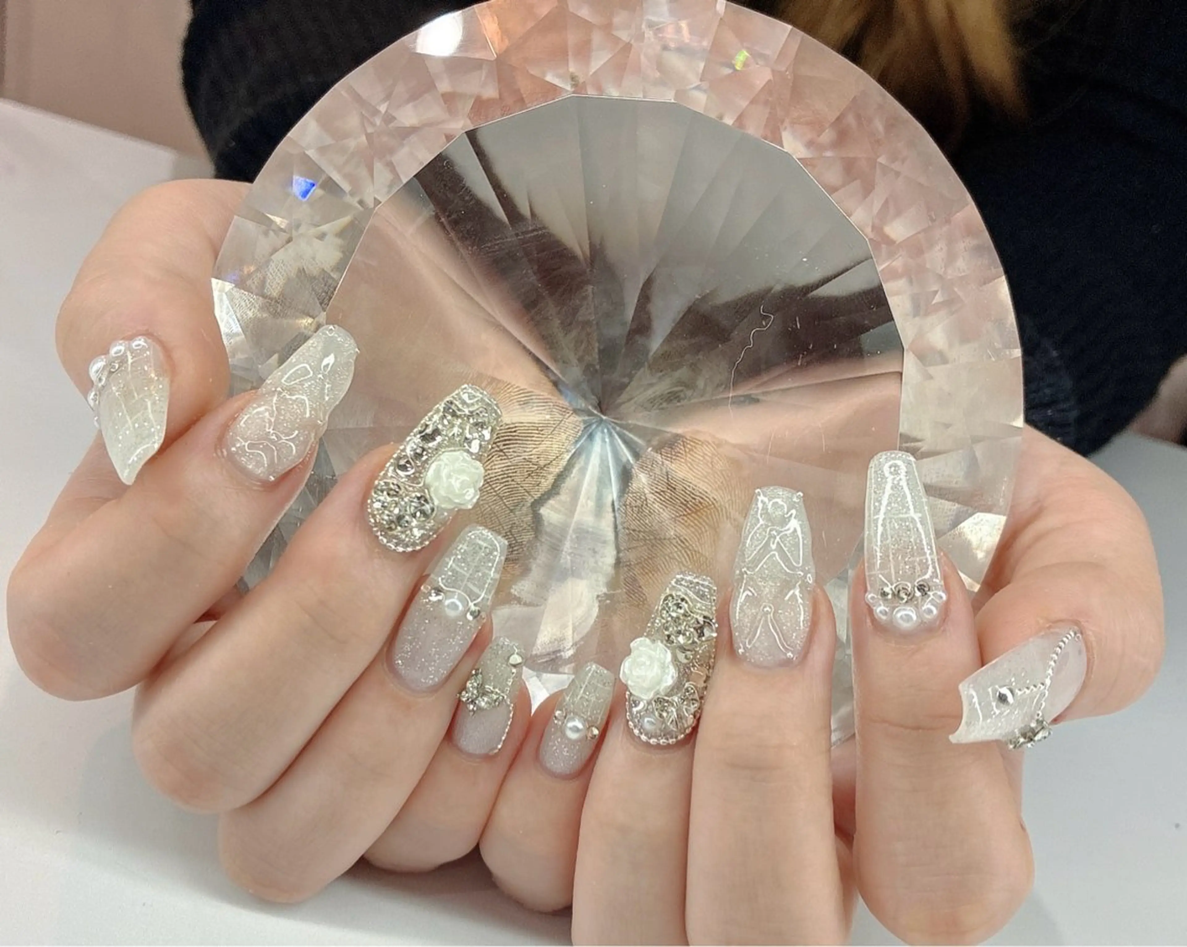 ネイル ハンドネイル LoaChaton kaeのネイルデザイン
