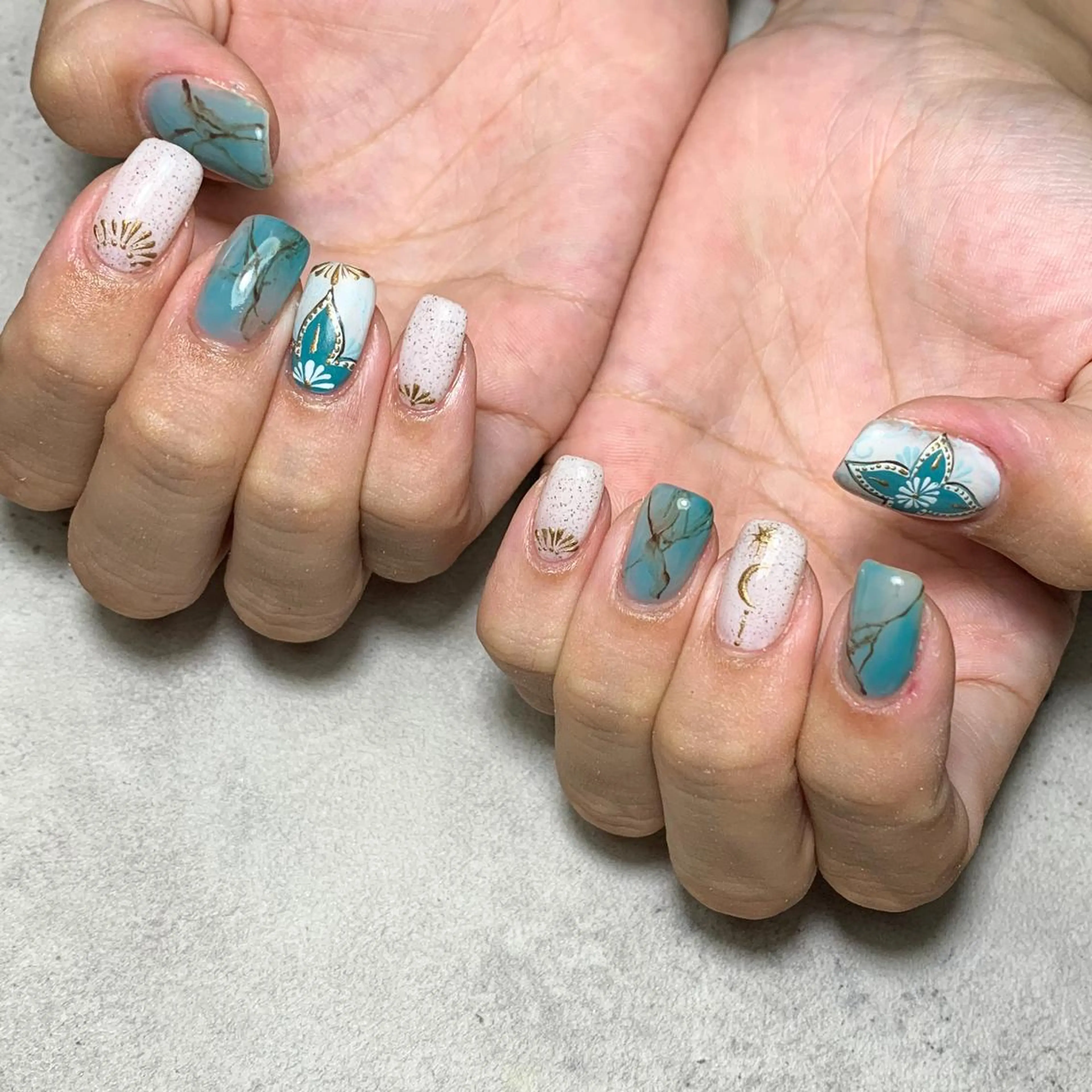 ネイル ハンドネイル atelier FIORITURA所属・FIORITURA aiのネイルデザイン