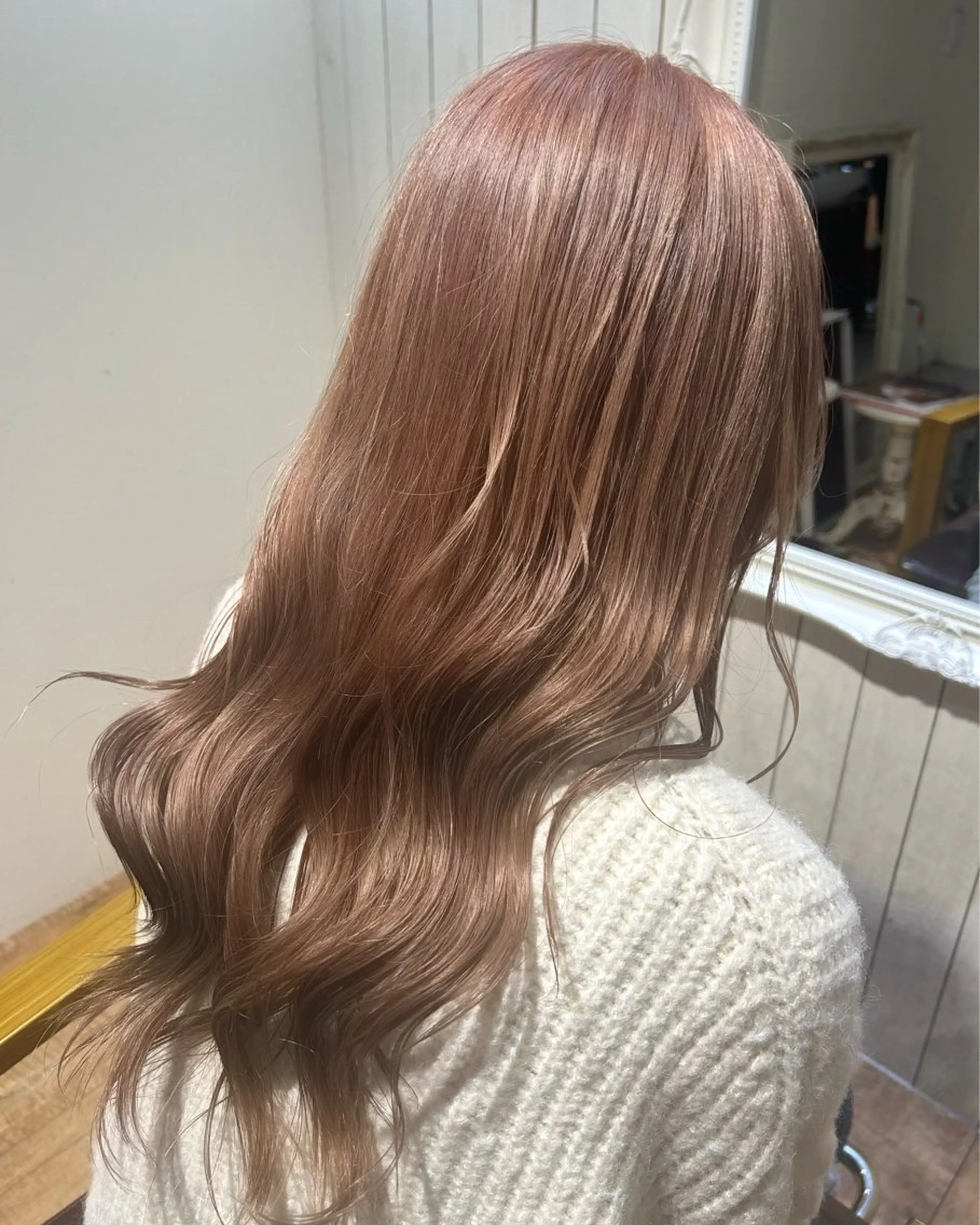 ロング カラー ヘアカラー トリートメント ☁️透明感カラー☁️ Reikaのヘアスタイル
