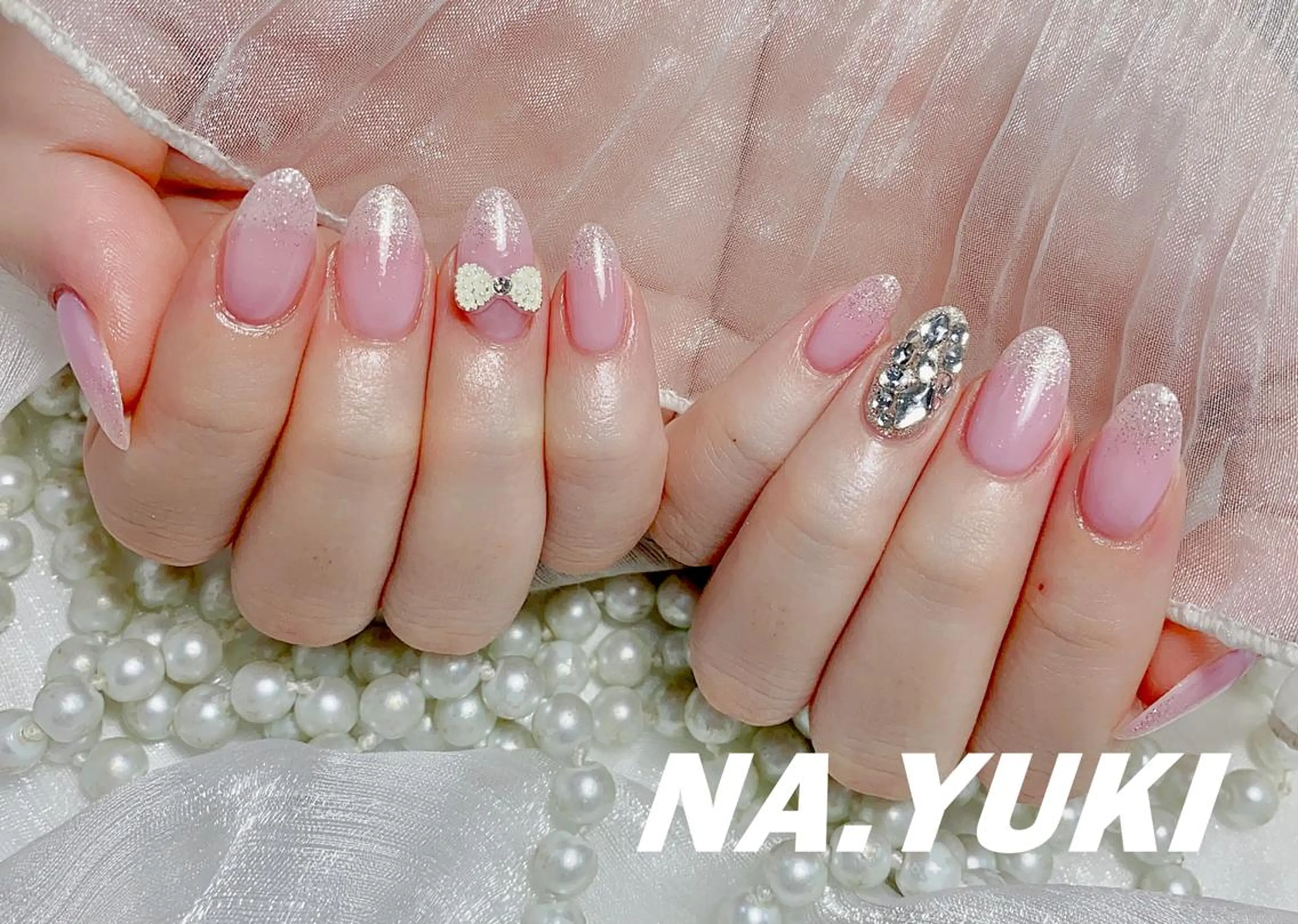 ネイル ハンドネイル ハンドケア 🌷 Mooning 🌷のネイルデザイン