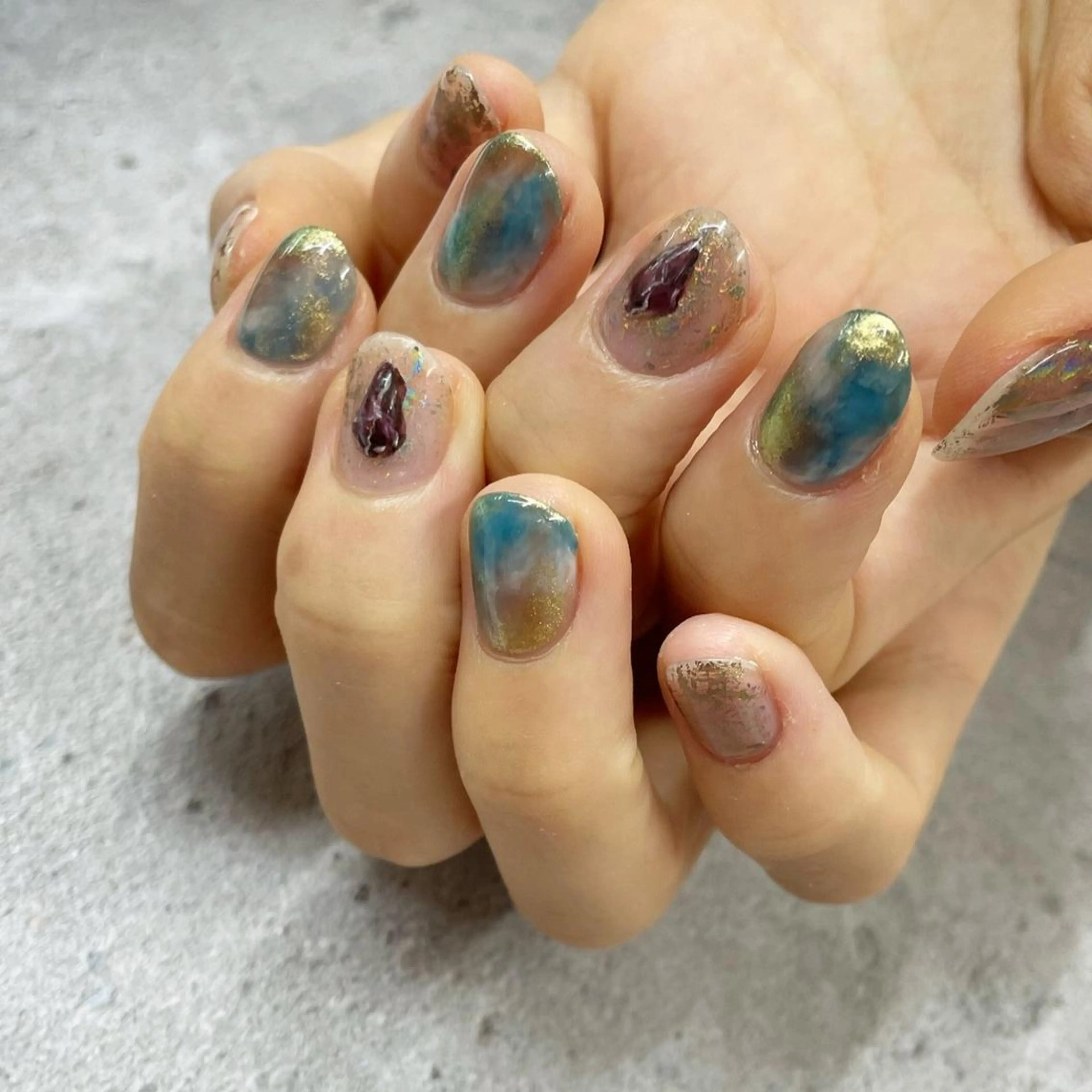 ネイル ニュアンスネイル nicolenail /emureのネイルデザイン