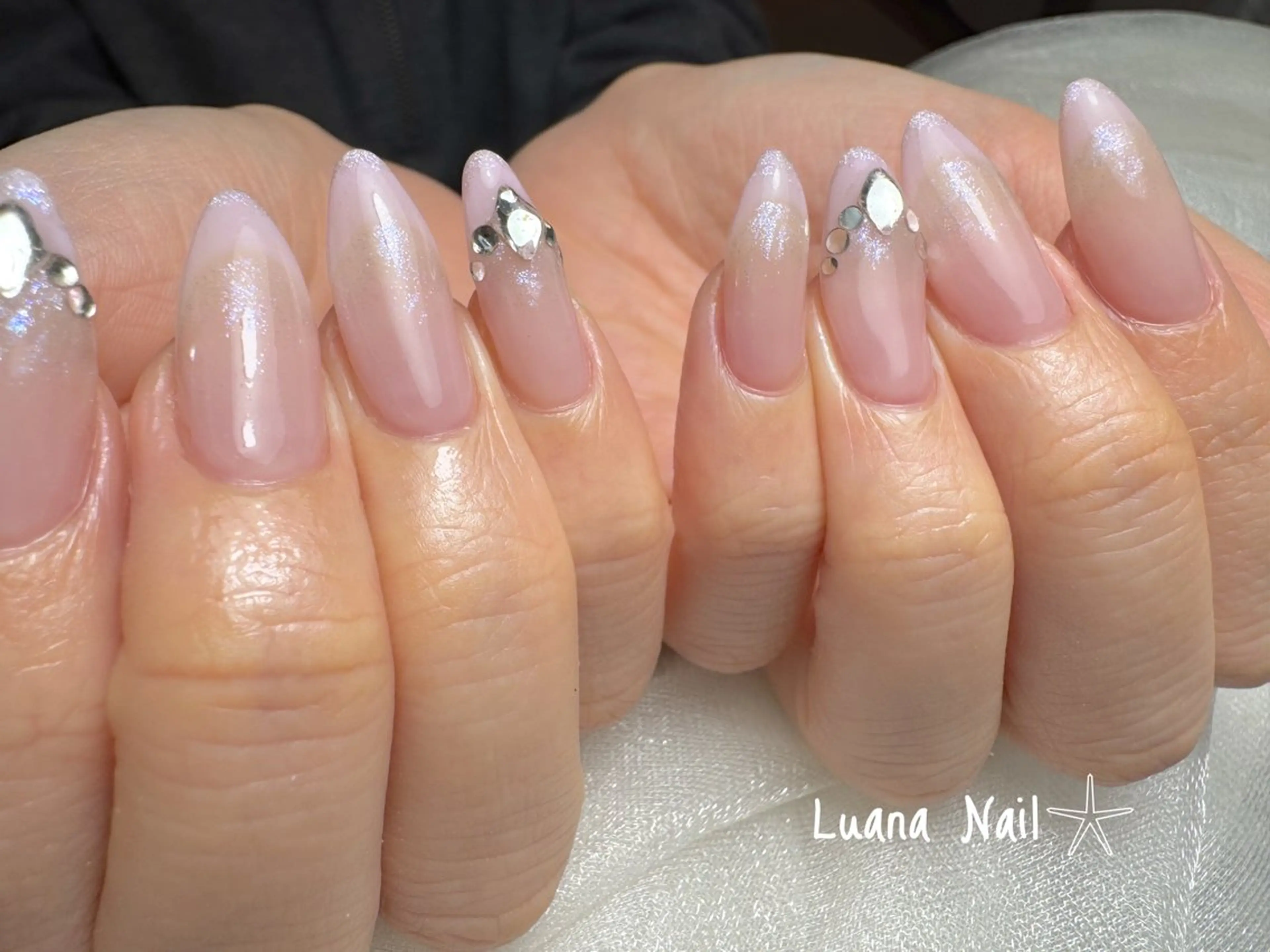 ネイル Luana Nailのネイルデザイン