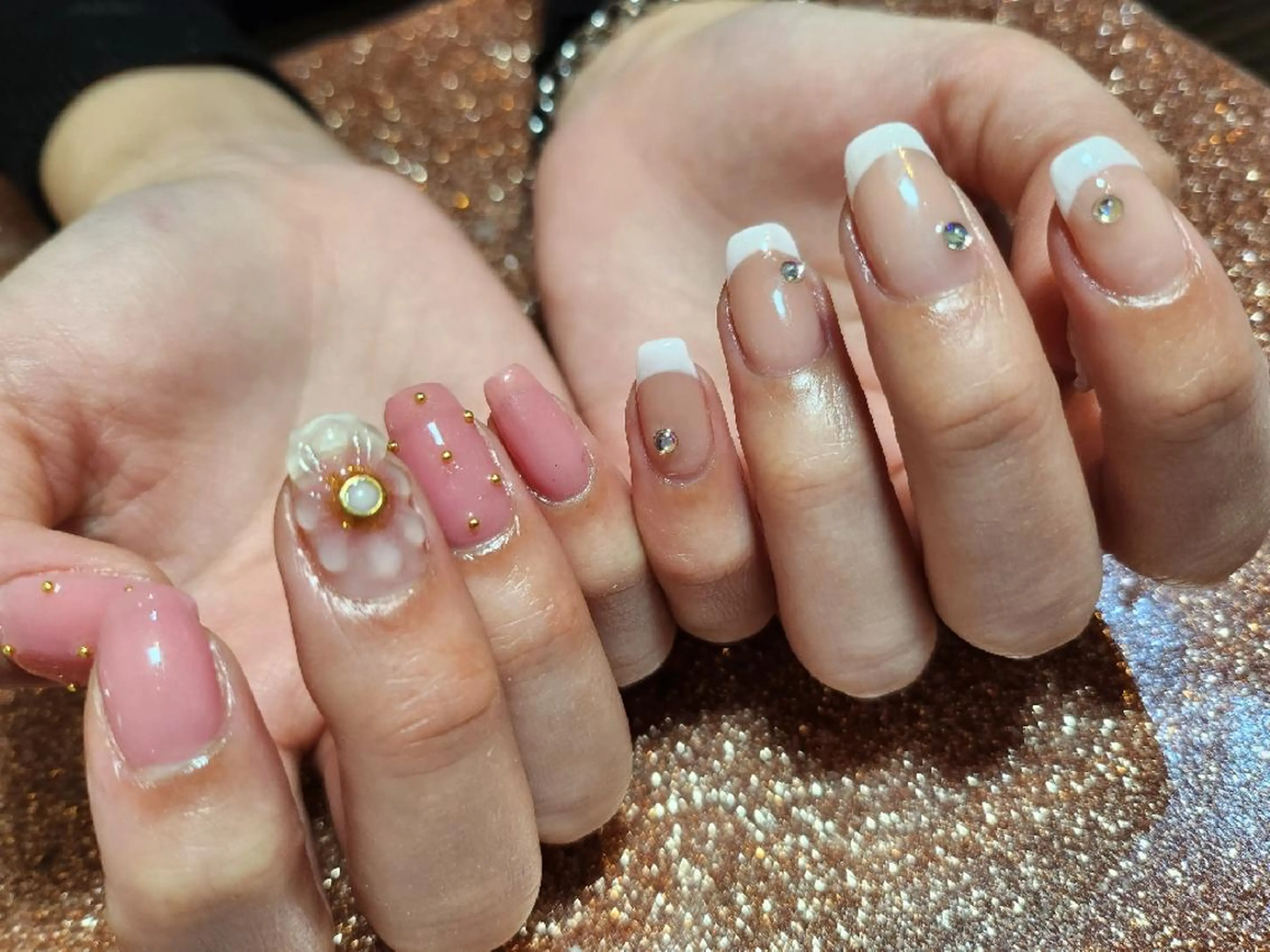 ネイル ホワイト 💜bora .のネイルデザイン