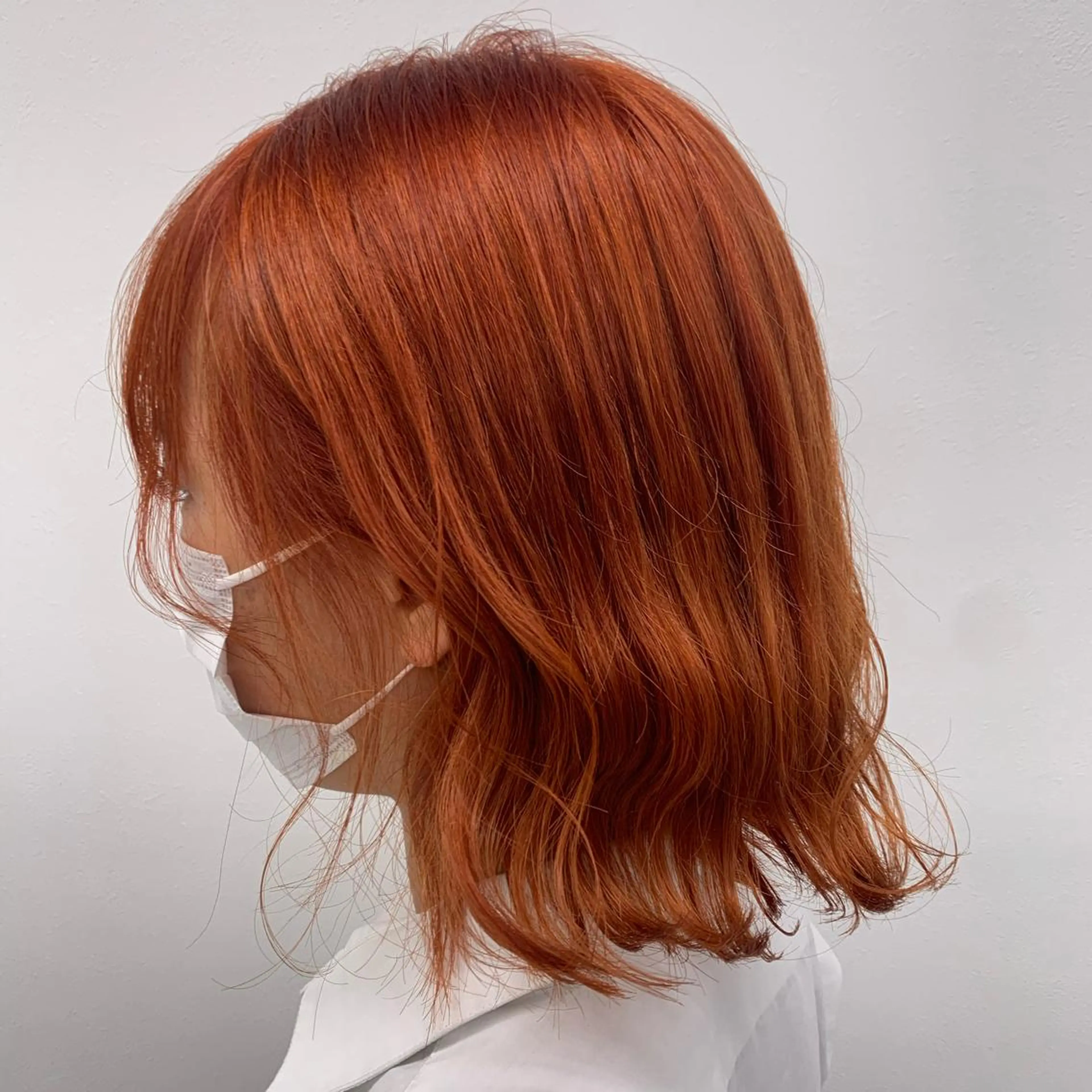 ミディアム カラー 韓国レイヤー ハッシュカットのヘアスタイル