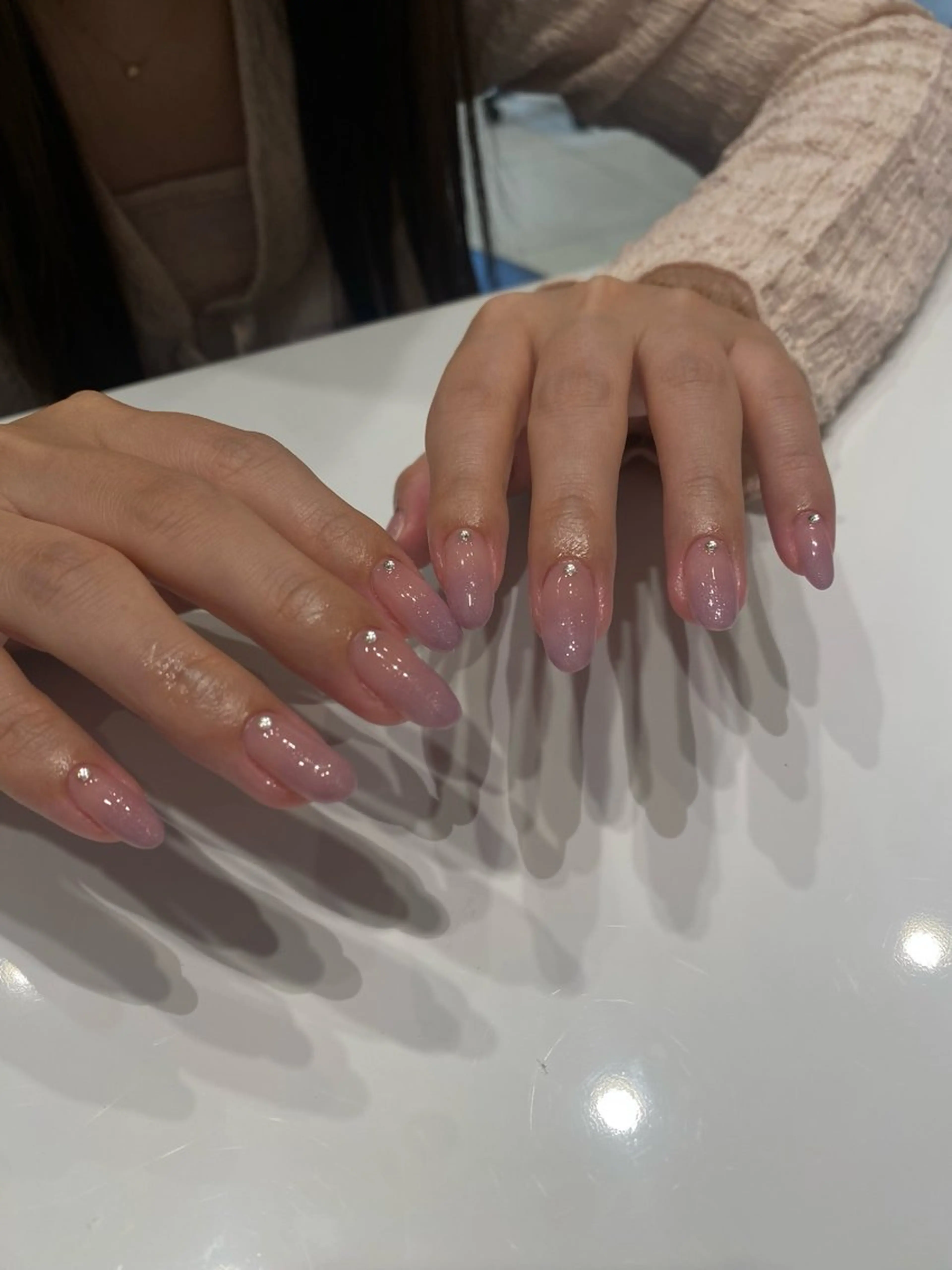 ネイル EARTH coiffure beaute 東松山店所属・町田 杏花のネイルデザイン