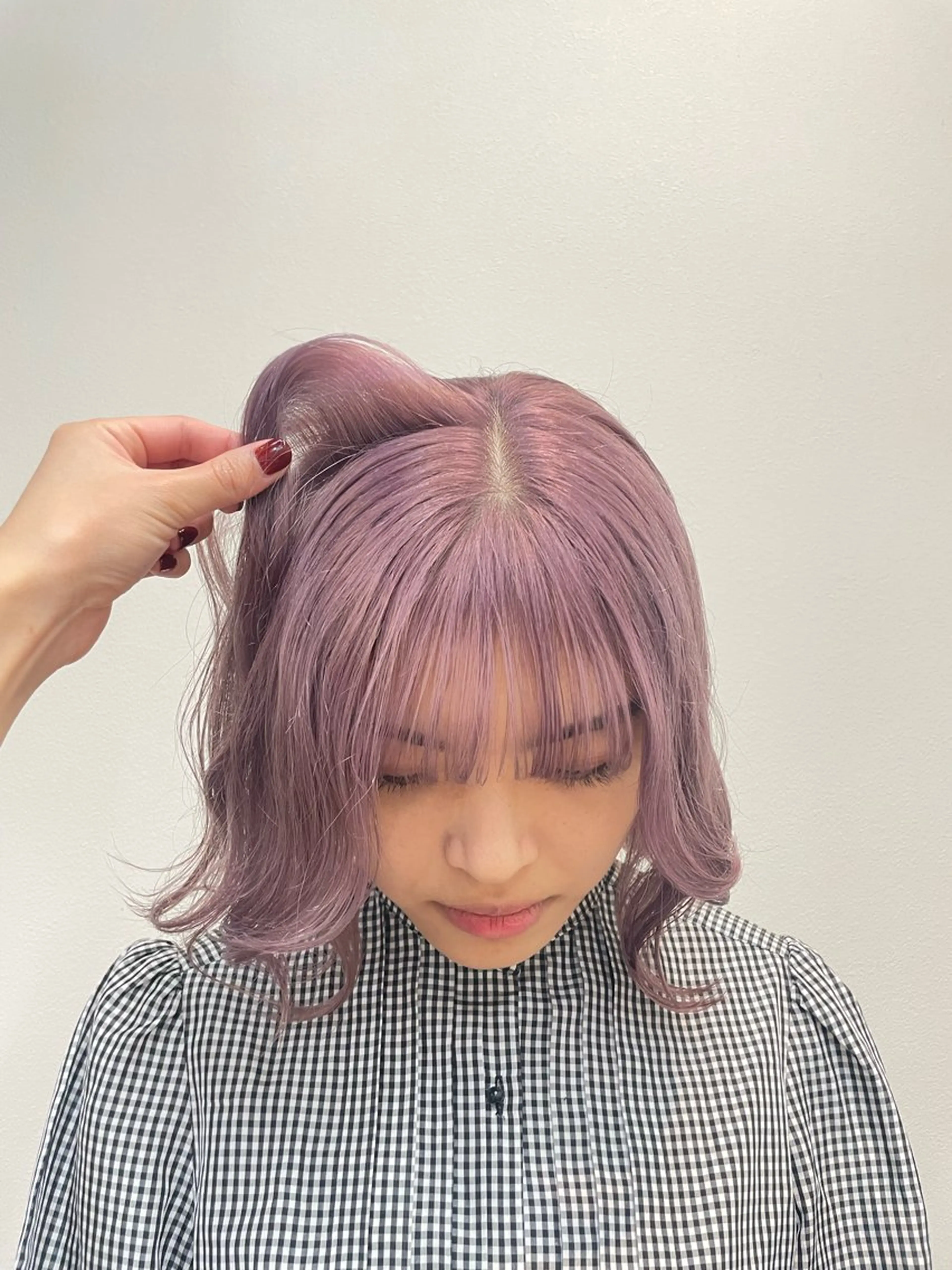 カラー RINOSHORES YOKOHAMA.日本大通り店所属・ハイトーン nagisaのヘアスタイル