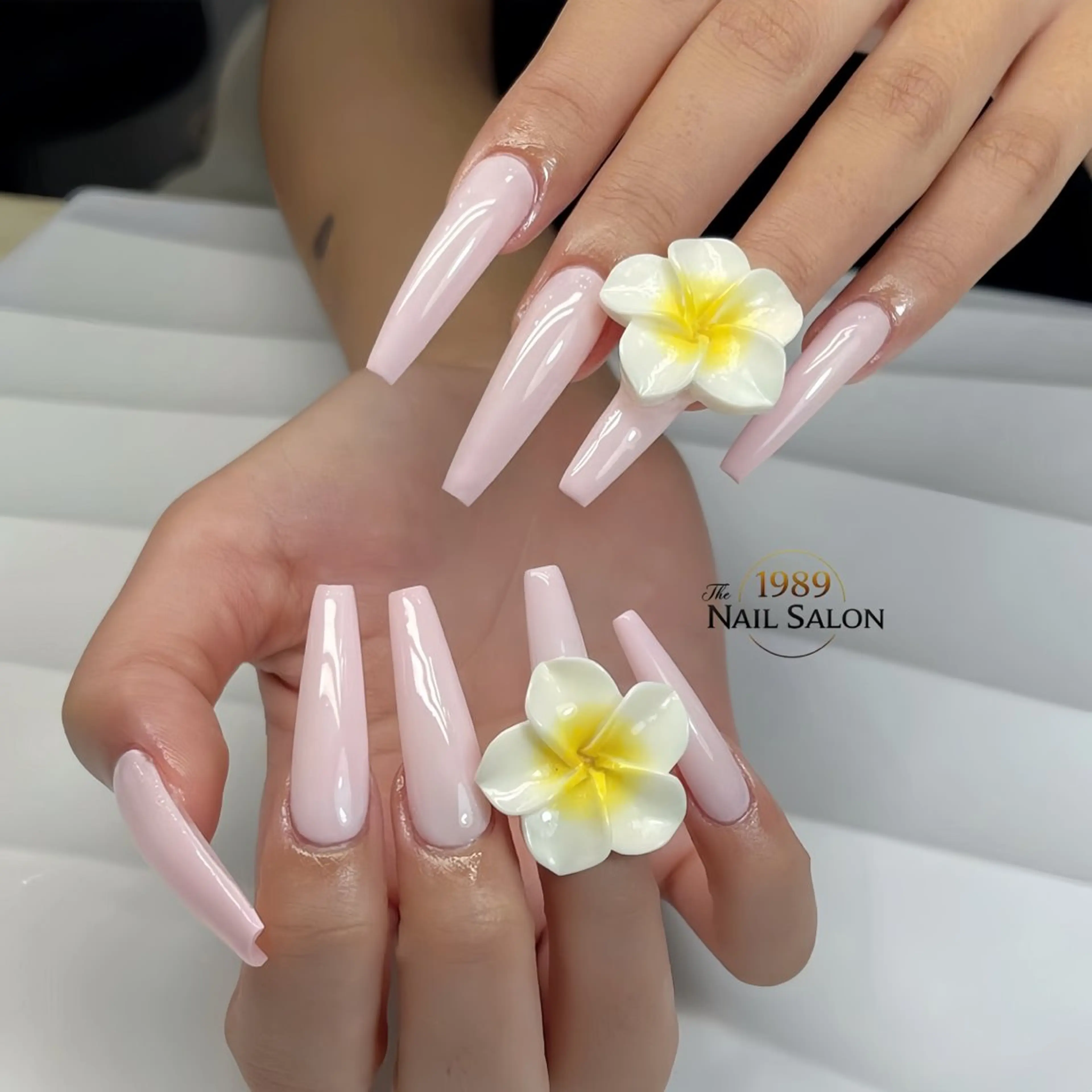 ネイル ハンドネイル The 1989 Nail Salonのネイルデザイン