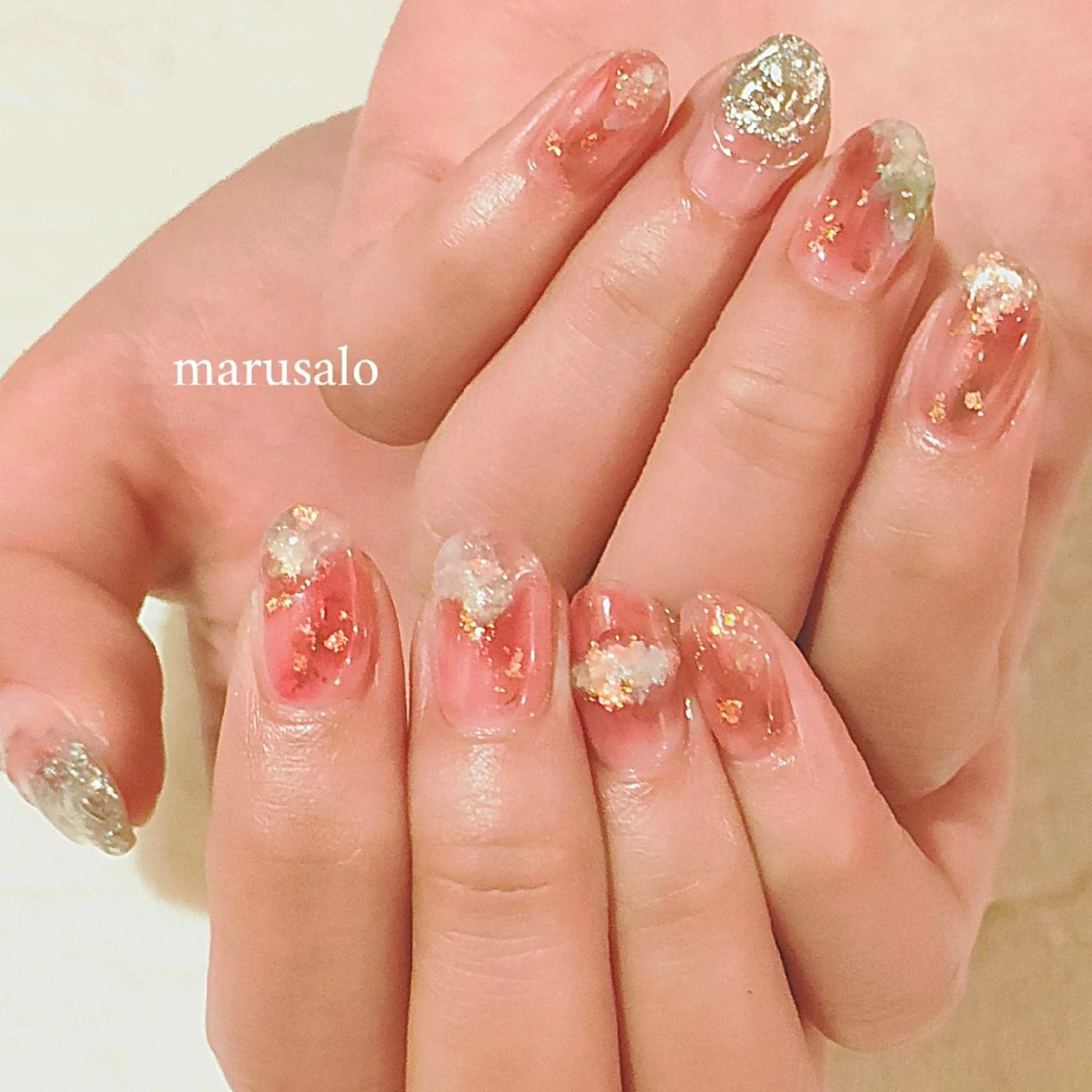 ネイル ミラーネイル ニュアンスネイル ハンドネイル marusalo nailのネイルデザイン